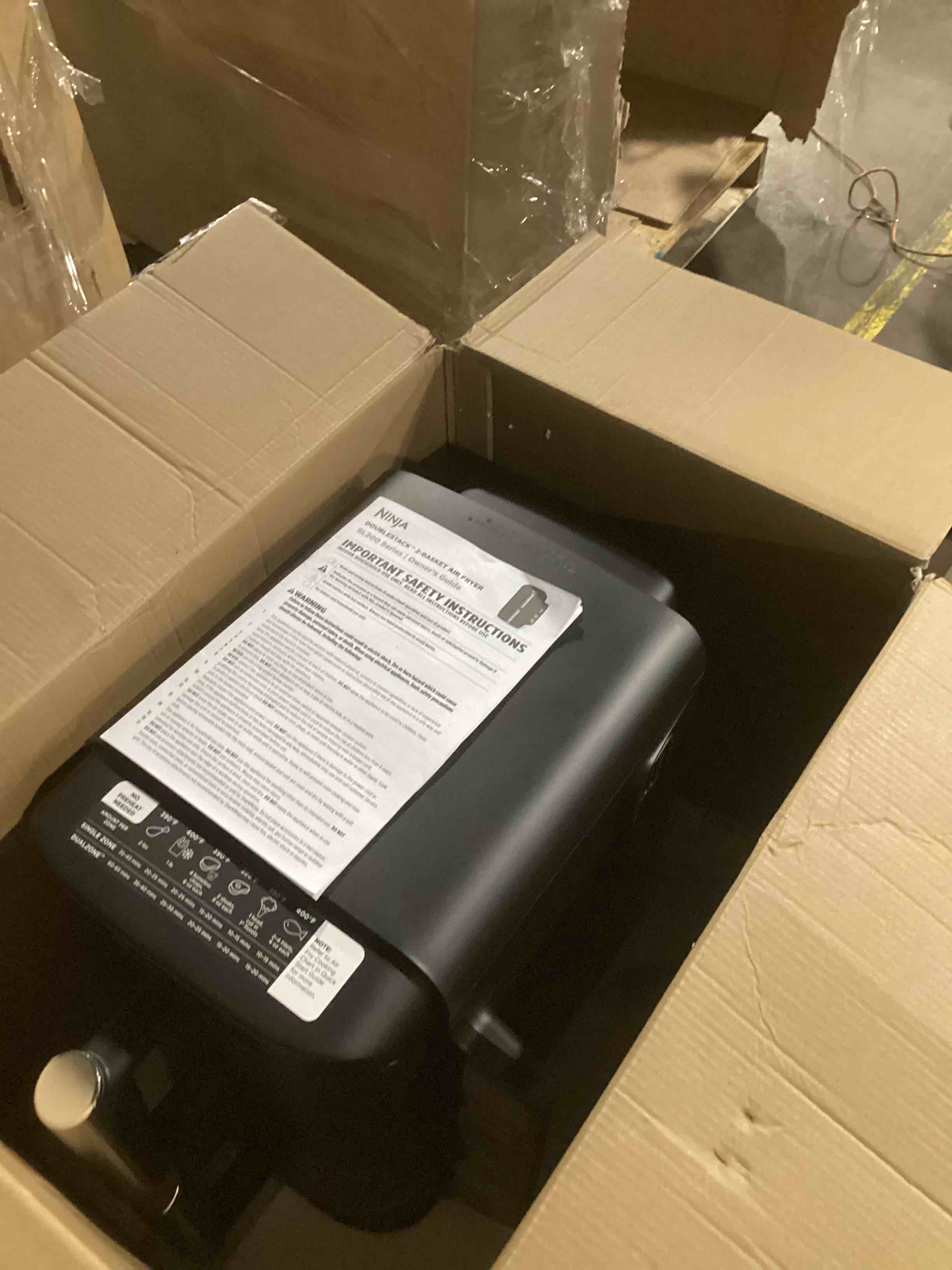 https://s3.amazonaws.com/lotting-images-prod/bidfta/GRA2131401_1738354269014.jpeg