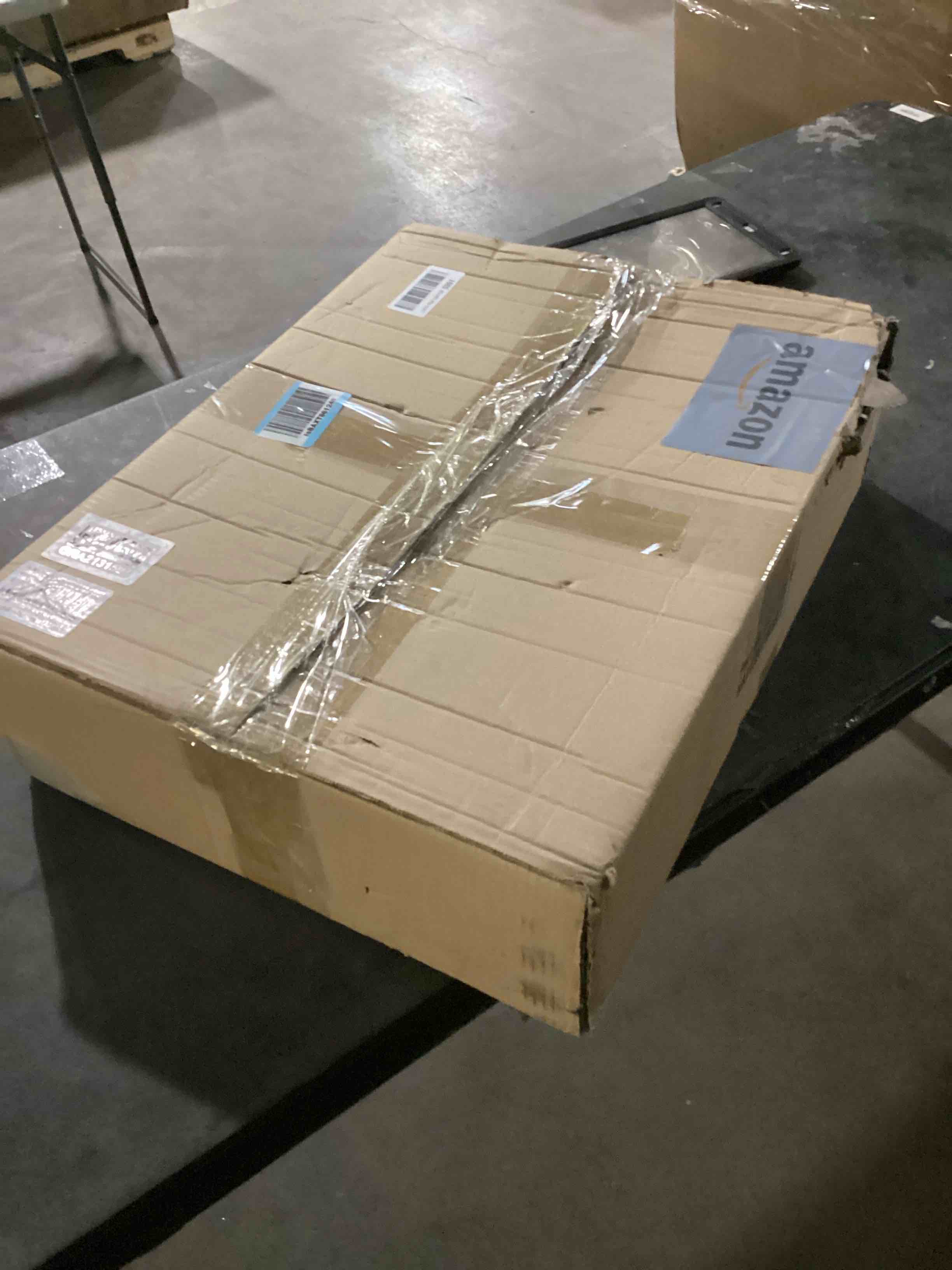 https://s3.amazonaws.com/lotting-images-prod/bidfta/GRA2131597_1738934422840.jpeg