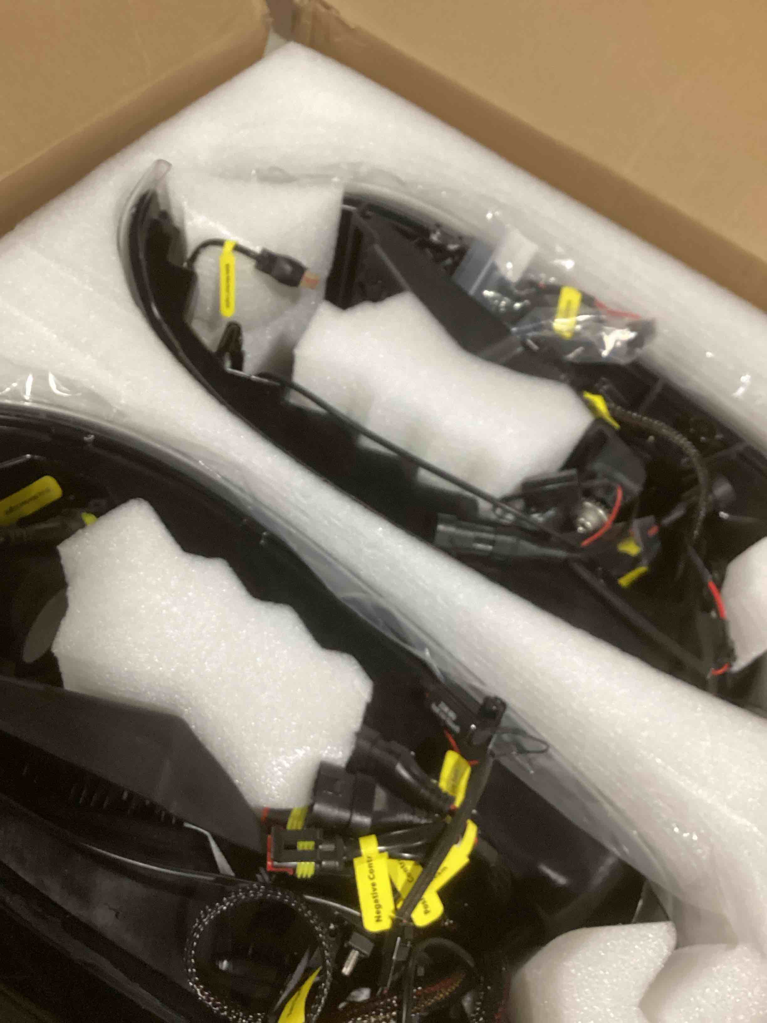 https://s3.amazonaws.com/lotting-images-prod/bidfta/GRA2132018_1739365130235.jpeg