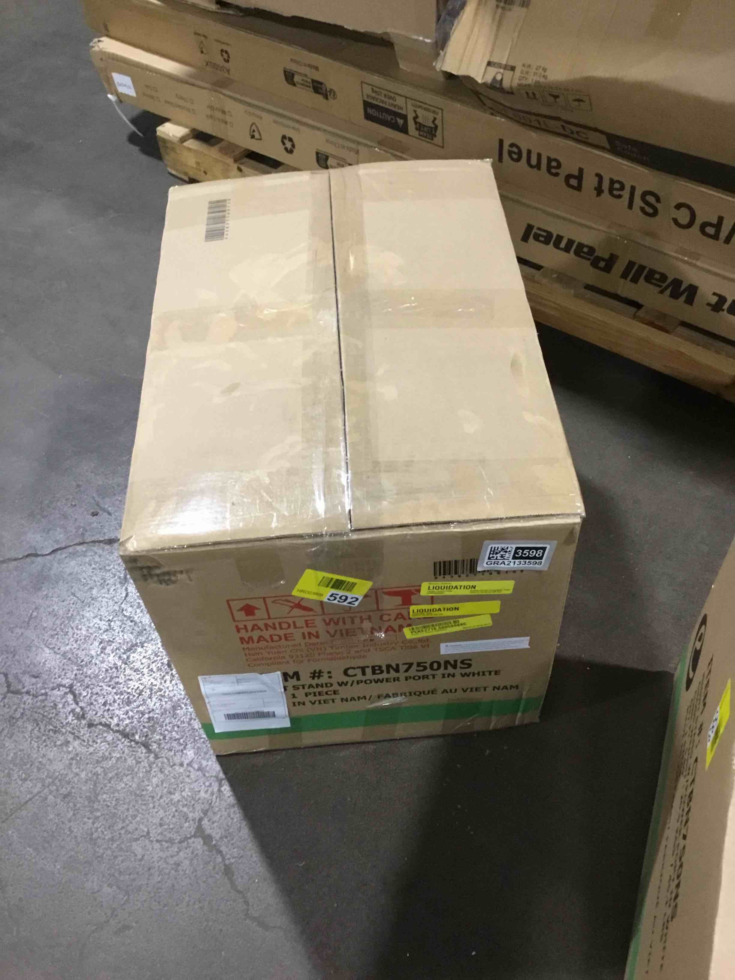https://s3.amazonaws.com/lotting-images-prod/bidfta/GRA2133598_1742235276859.jpeg