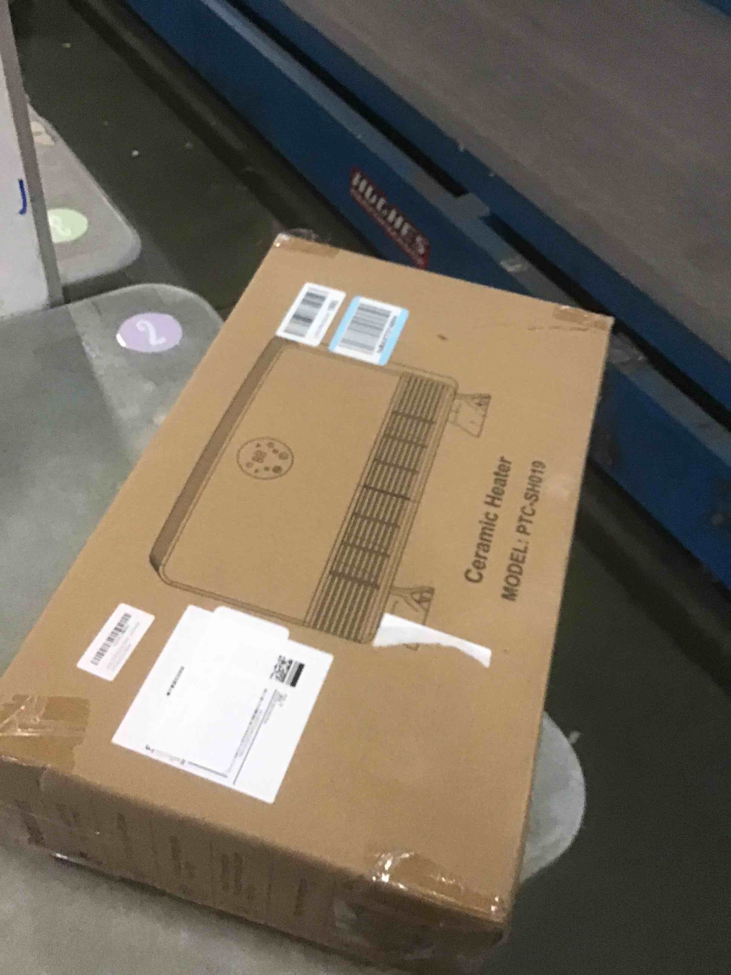https://s3.amazonaws.com/lotting-images-prod/bidfta/GRA2134005_1738183288809.jpeg
