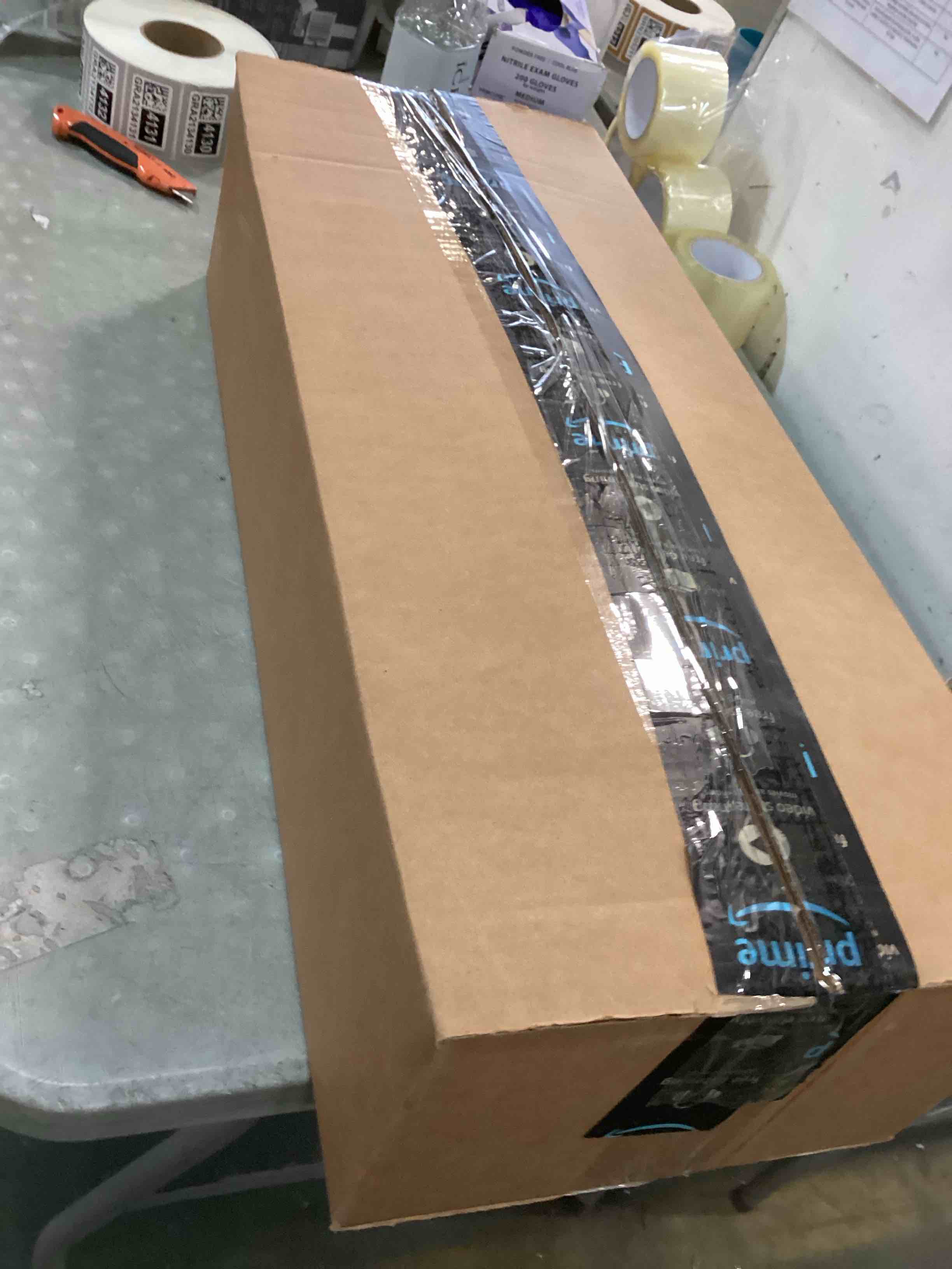 https://s3.amazonaws.com/lotting-images-prod/bidfta/GRA2134117_1738247093799.jpeg