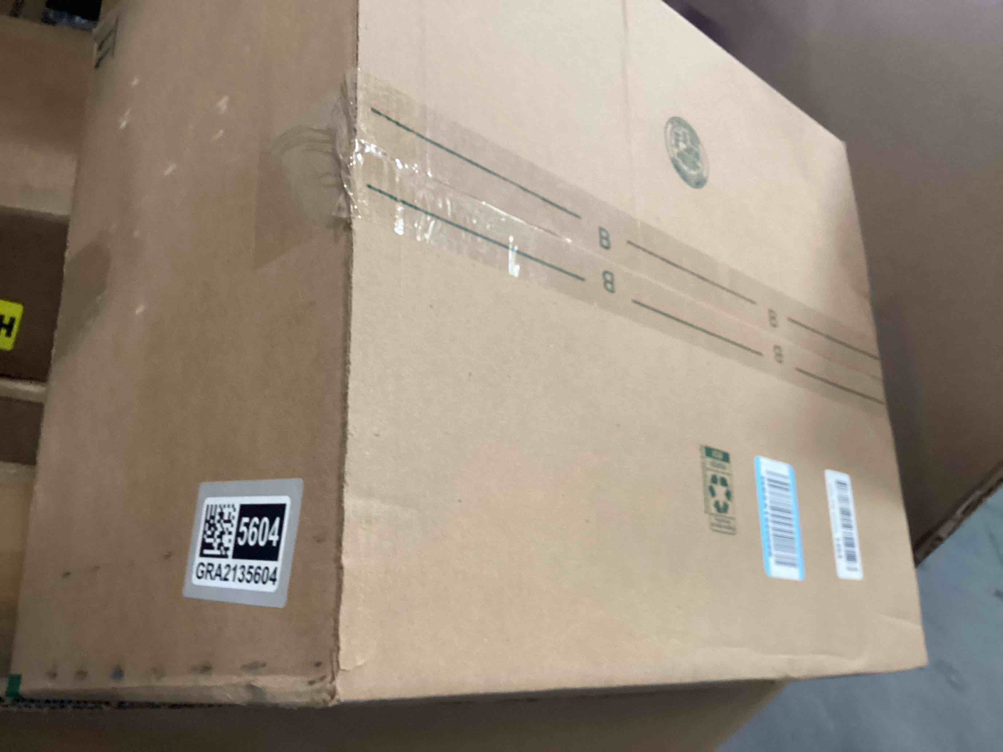 https://s3.amazonaws.com/lotting-images-prod/bidfta/GRA2135604_1739204708296.jpeg