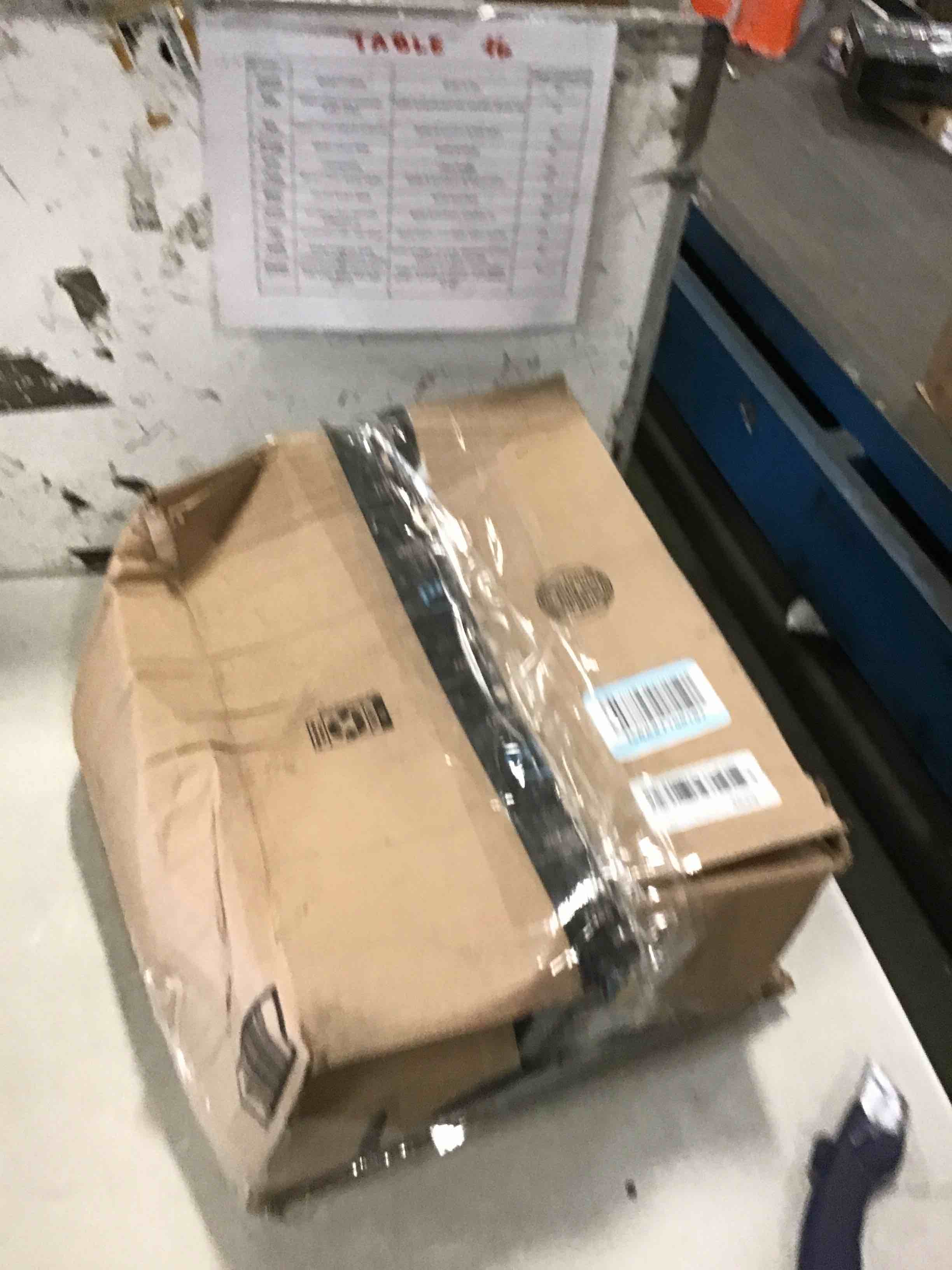 https://s3.amazonaws.com/lotting-images-prod/bidfta/GRA2136233_1739897380105.jpeg