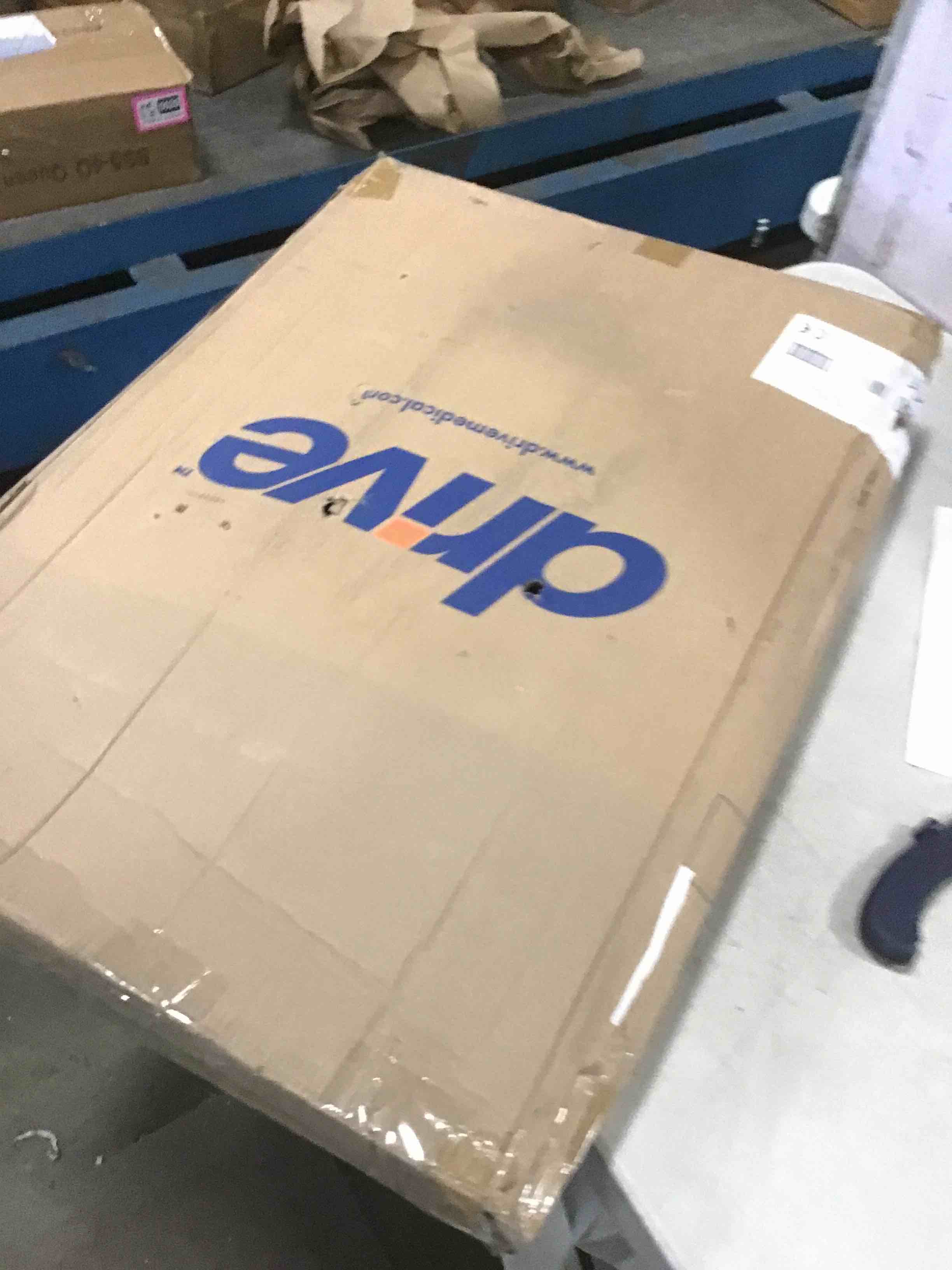https://s3.amazonaws.com/lotting-images-prod/bidfta/GRA2136475_1739980566740.jpeg