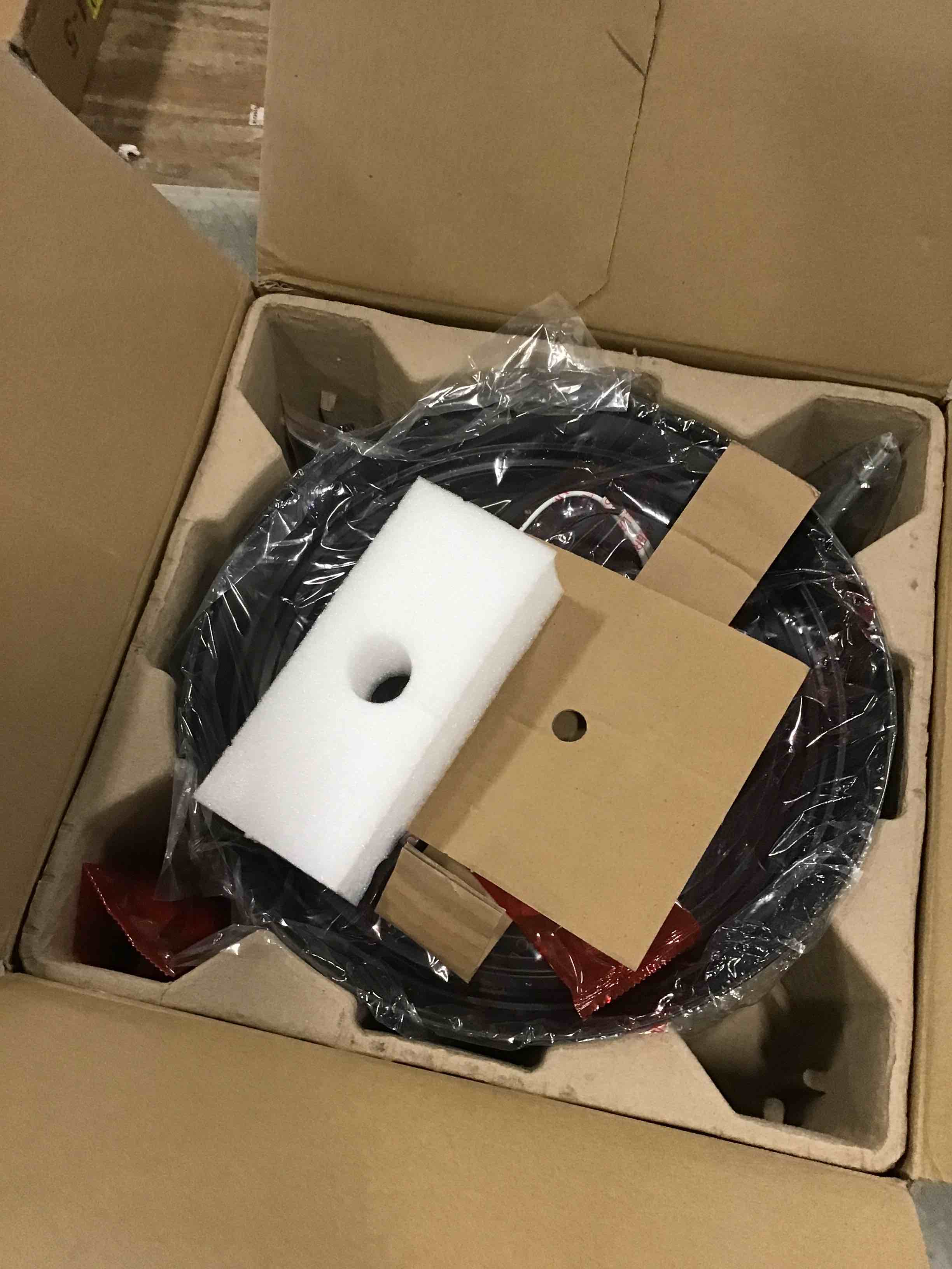 https://s3.amazonaws.com/lotting-images-prod/bidfta/GRA2136722_1740062958072.jpeg