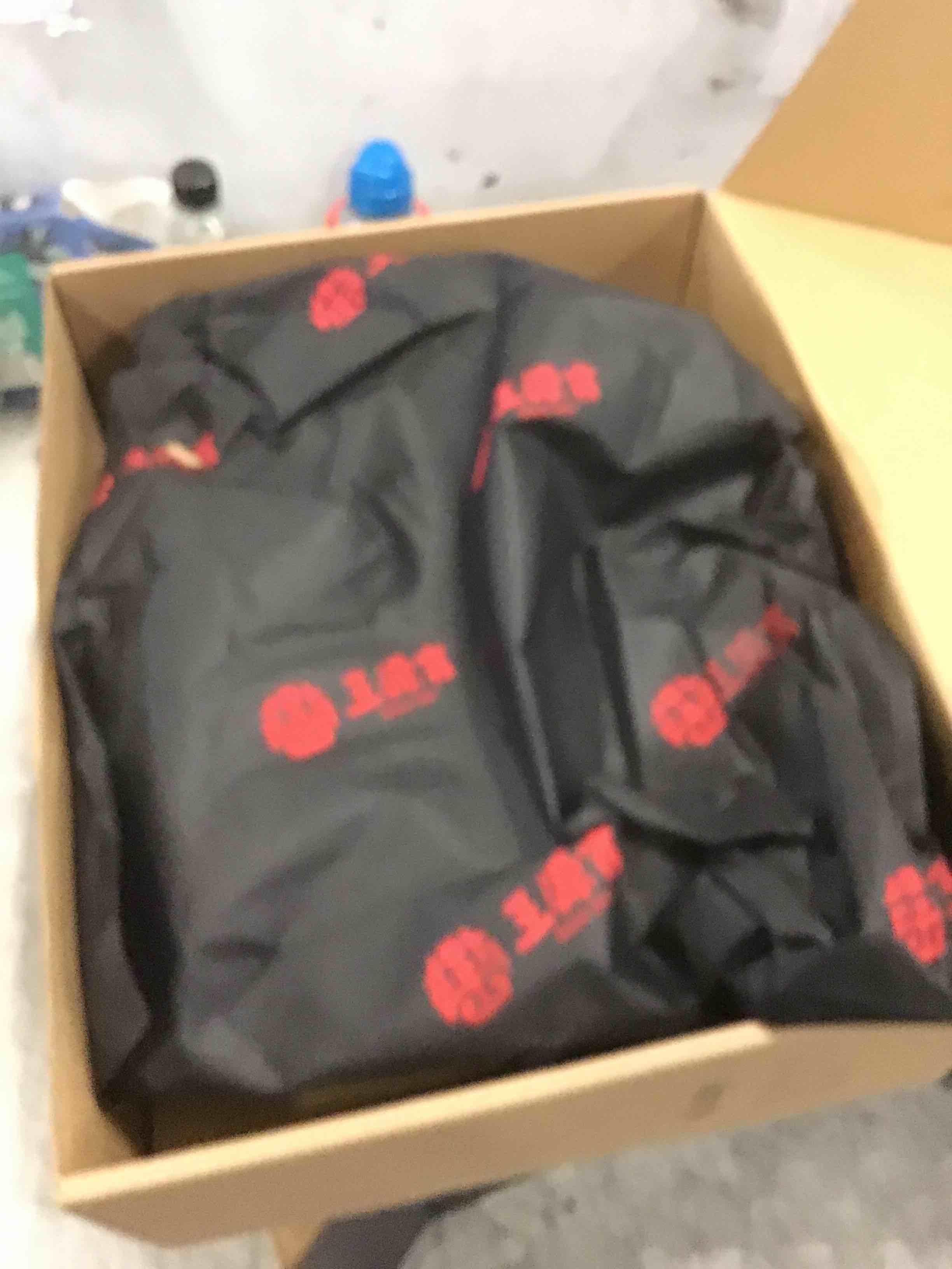 https://s3.amazonaws.com/lotting-images-prod/bidfta/GRA2136991_1740151441379.jpeg