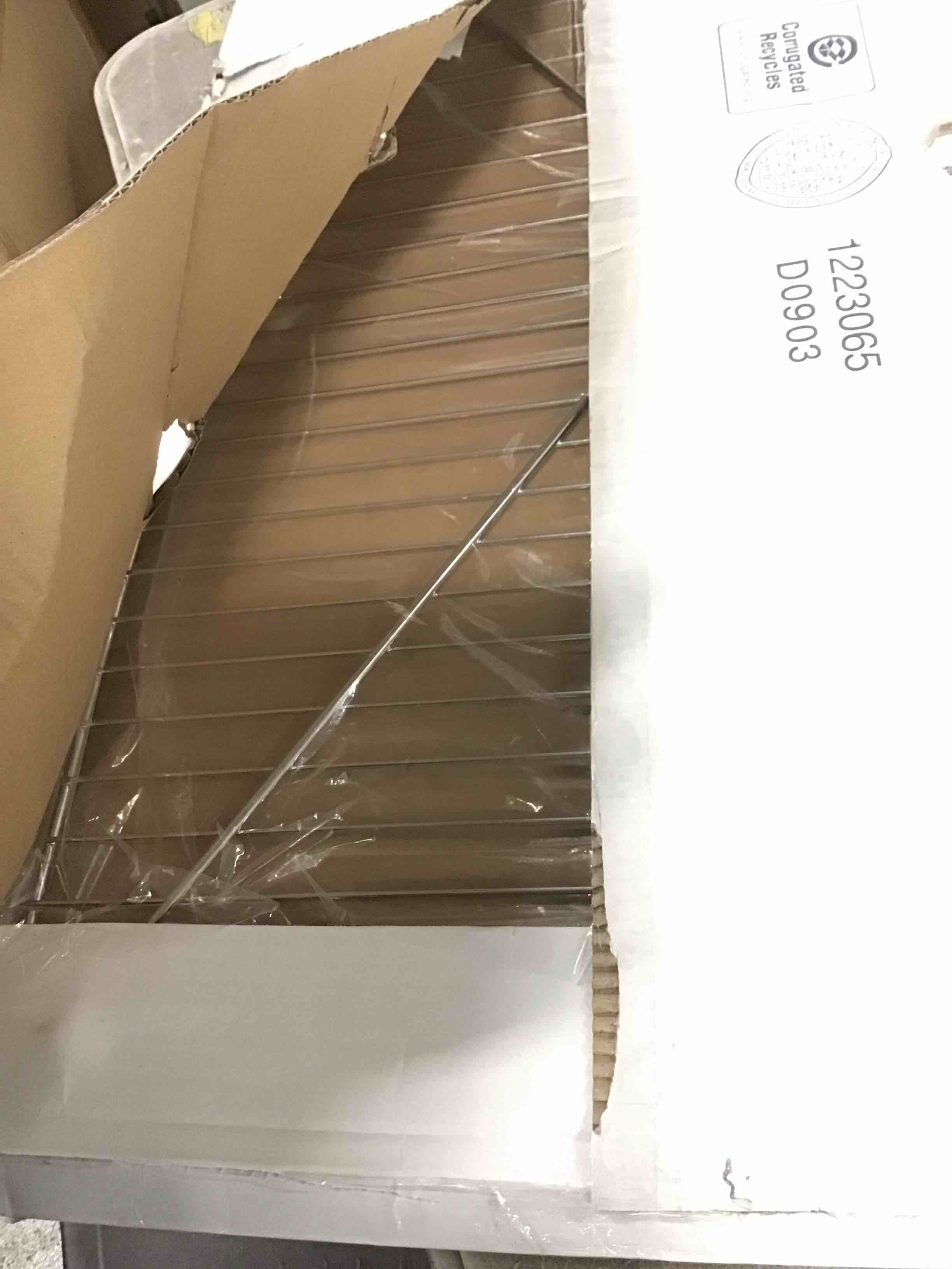 https://s3.amazonaws.com/lotting-images-prod/bidfta/GRA2137306_1739280604055.jpeg