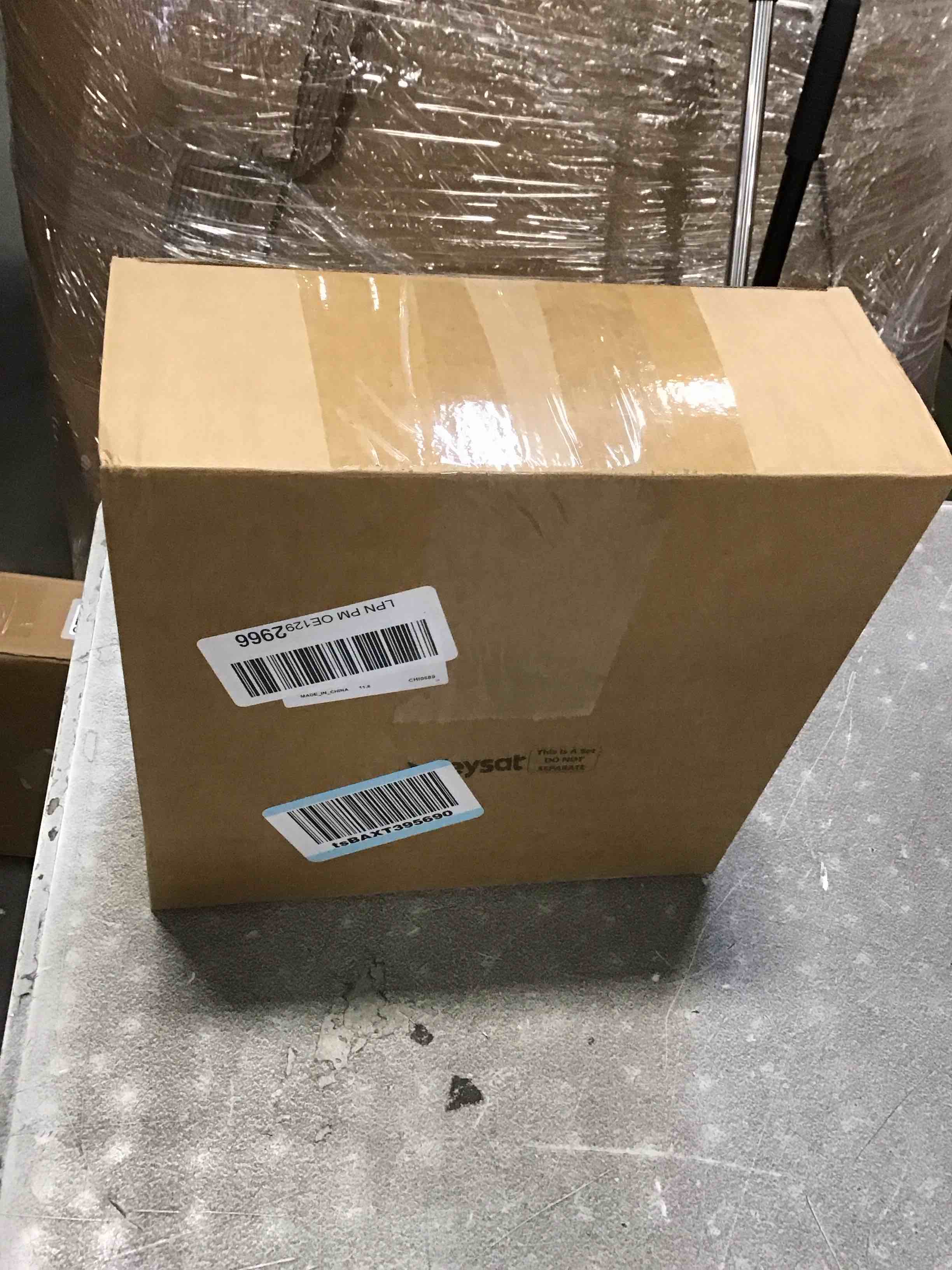 https://s3.amazonaws.com/lotting-images-prod/bidfta/GRA2137732_1739473171414.jpeg
