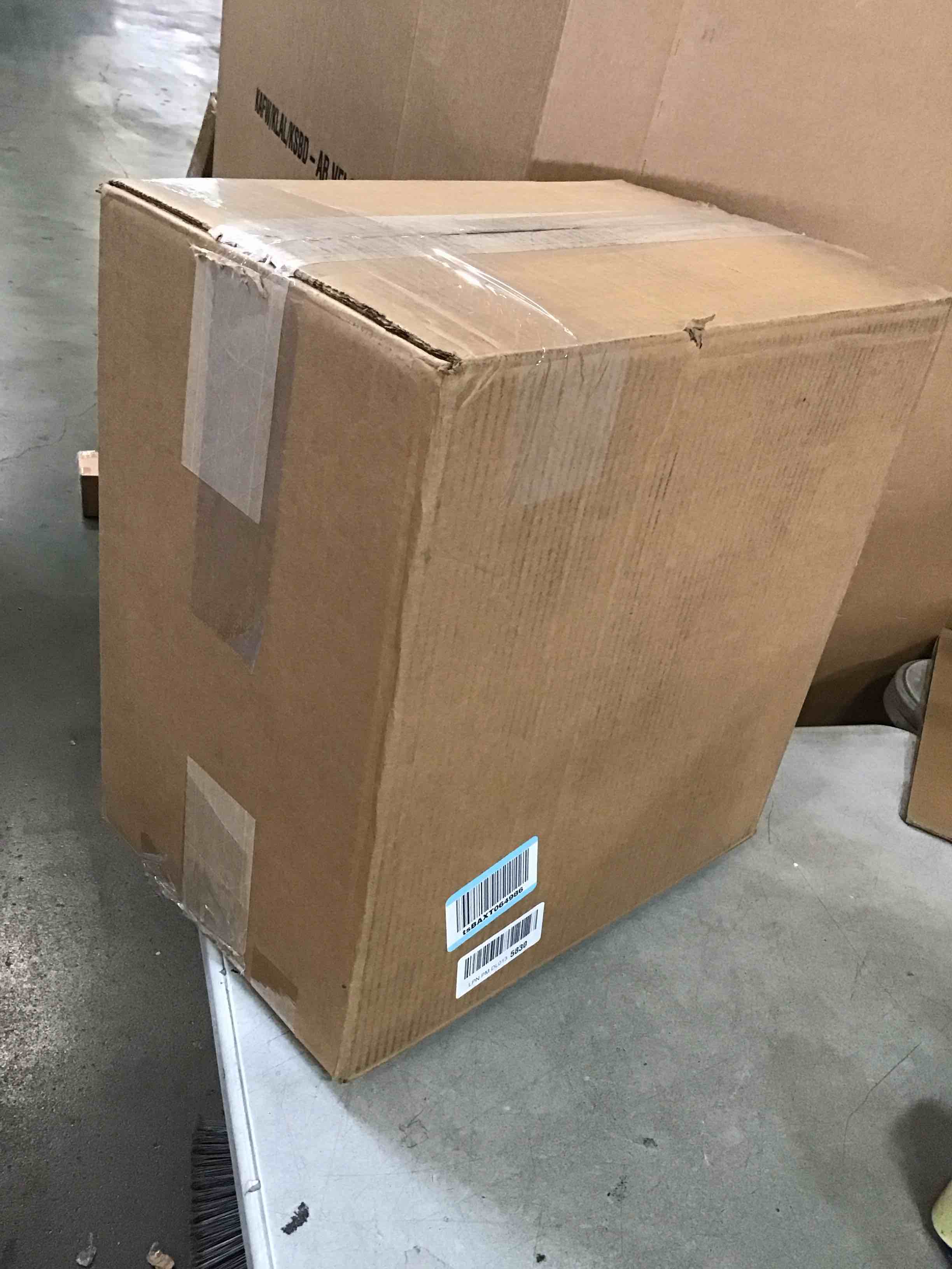 https://s3.amazonaws.com/lotting-images-prod/bidfta/GRA2138340_1739895423929.jpeg