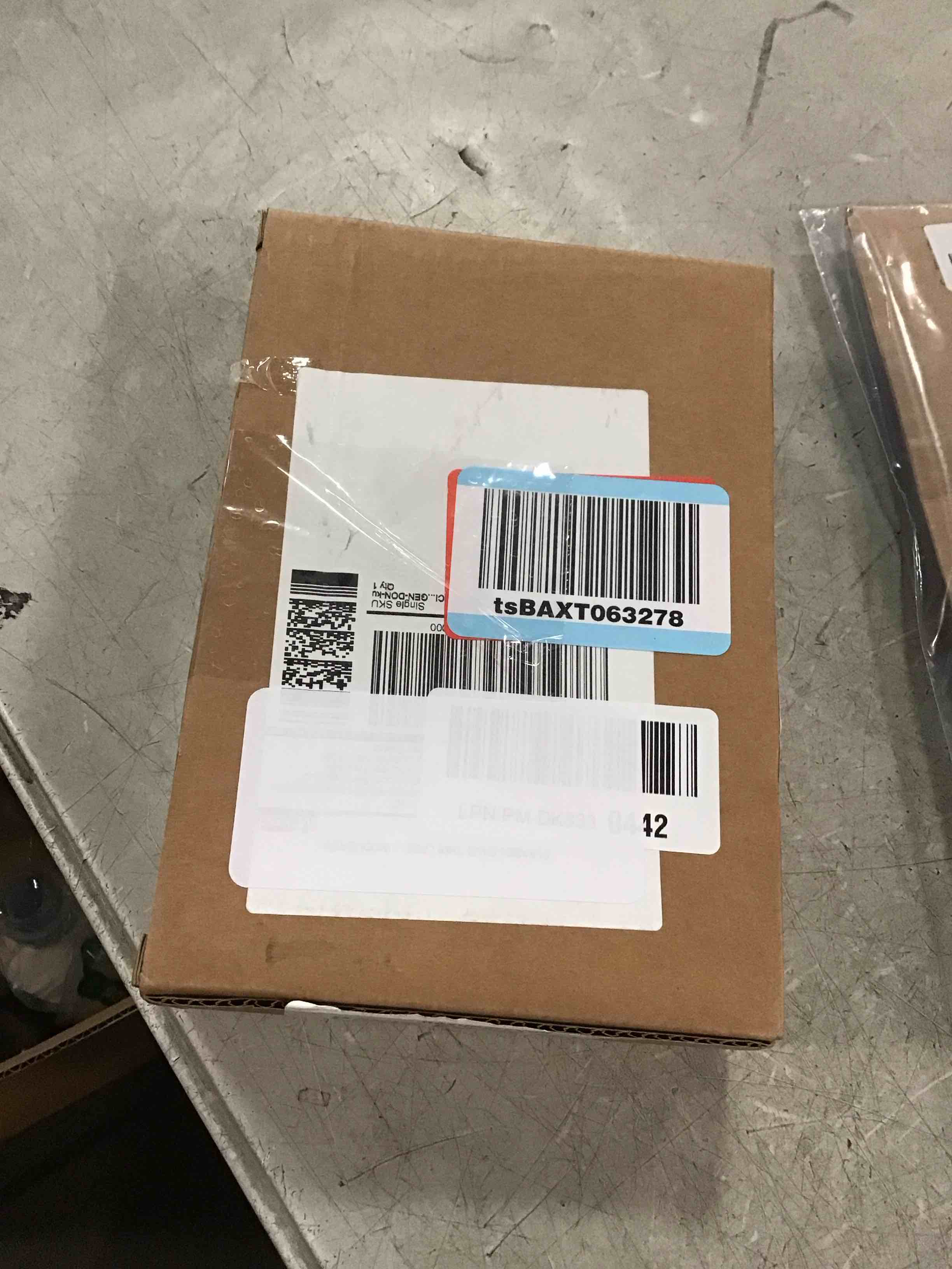 https://s3.amazonaws.com/lotting-images-prod/bidfta/GRA2139537_1740489459098.jpeg