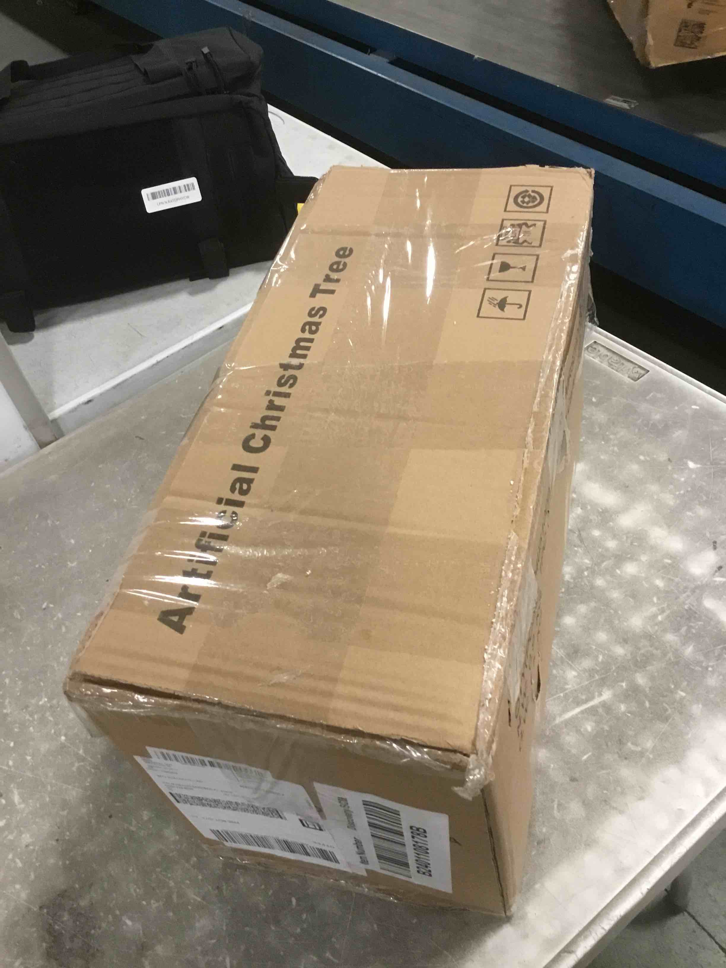 https://s3.amazonaws.com/lotting-images-prod/bidfta/GRA2141161_1738851761742.jpeg