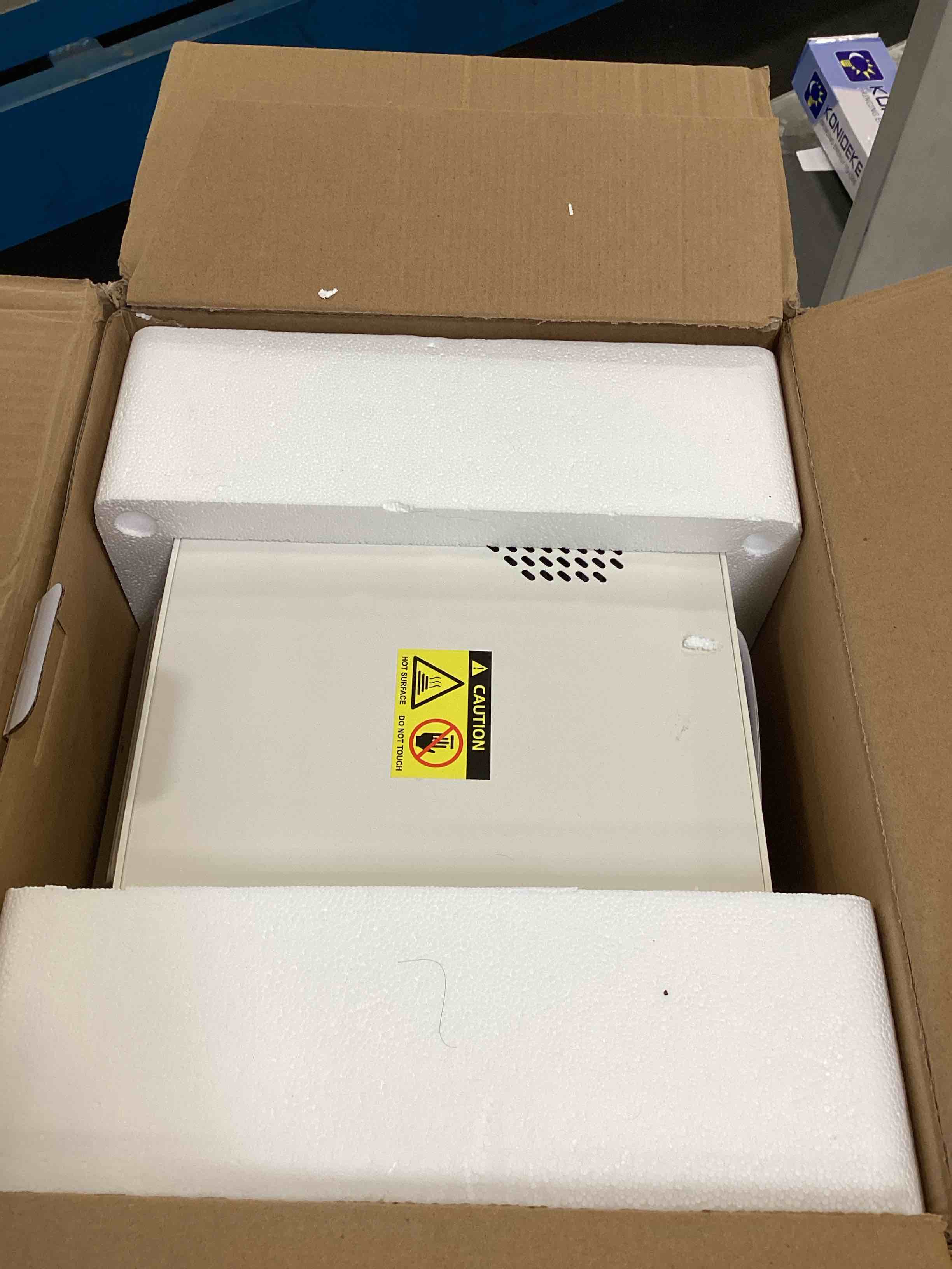 https://s3.amazonaws.com/lotting-images-prod/bidfta/GRA2141458_1738941829909.jpeg