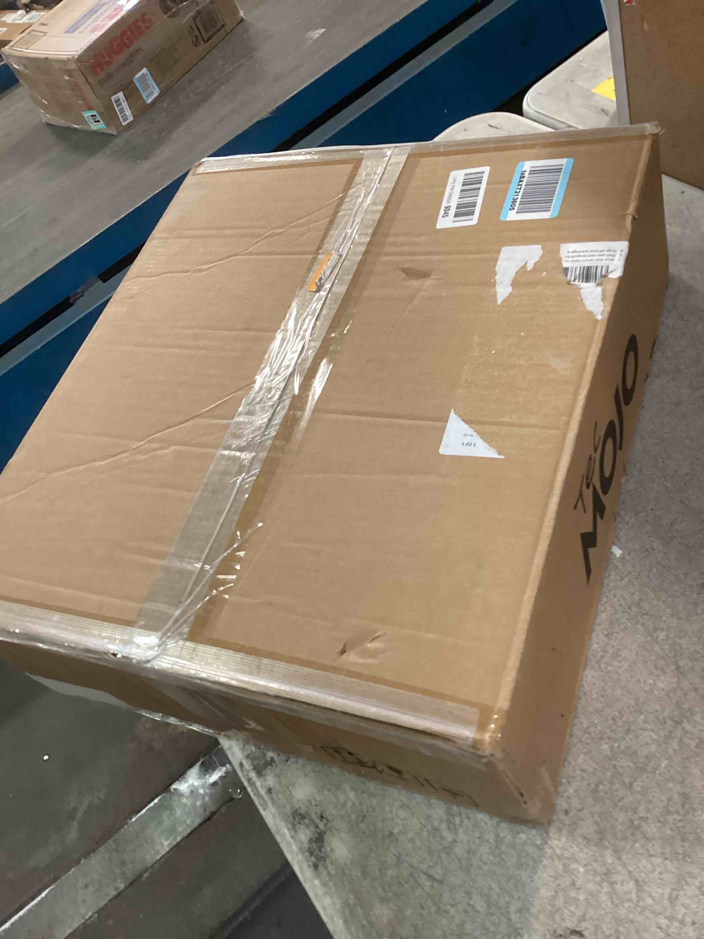 https://s3.amazonaws.com/lotting-images-prod/bidfta/GRA2142722_1740063382650.jpeg