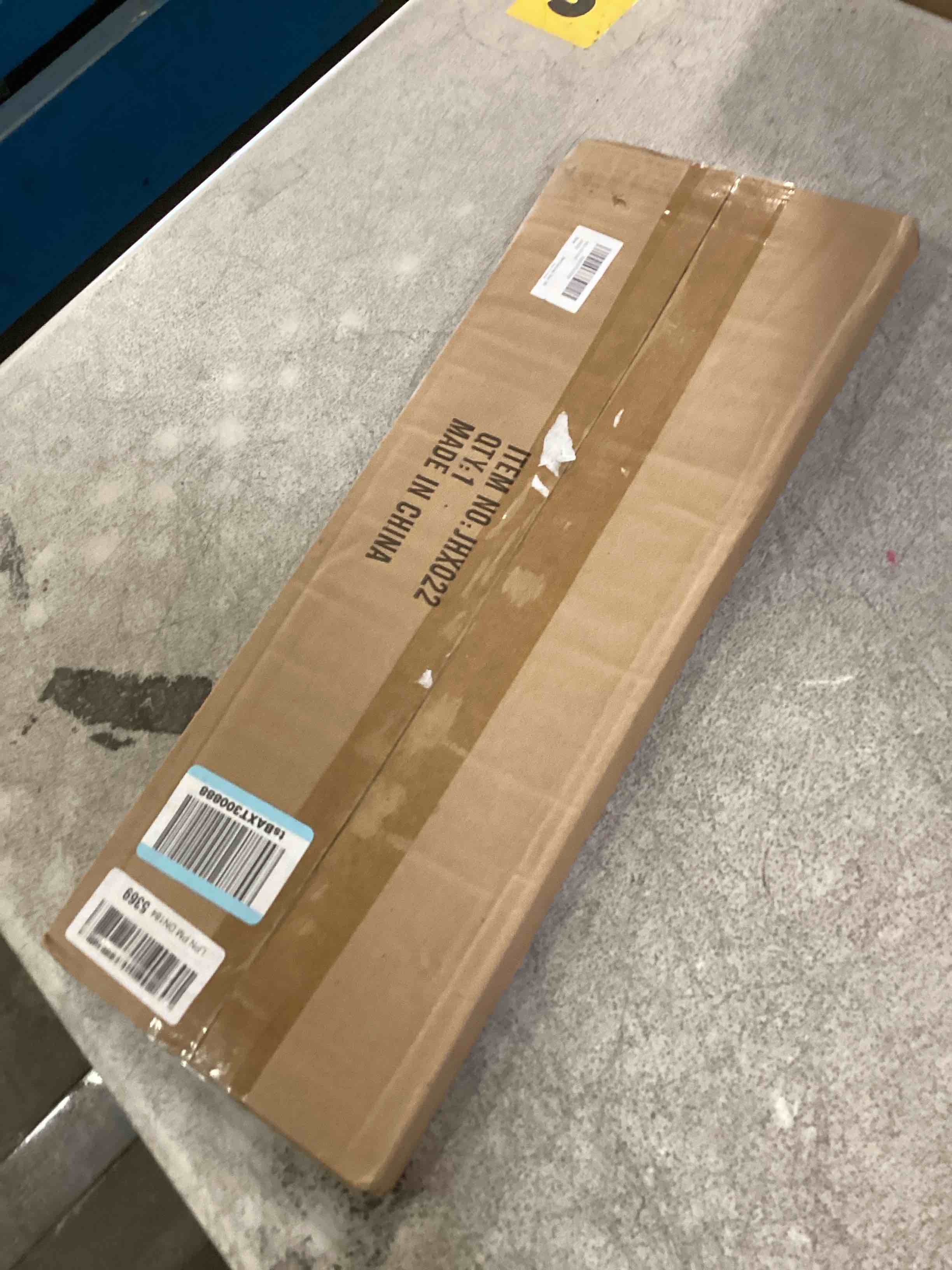 https://s3.amazonaws.com/lotting-images-prod/bidfta/GRA2142808_1740076178687.jpeg