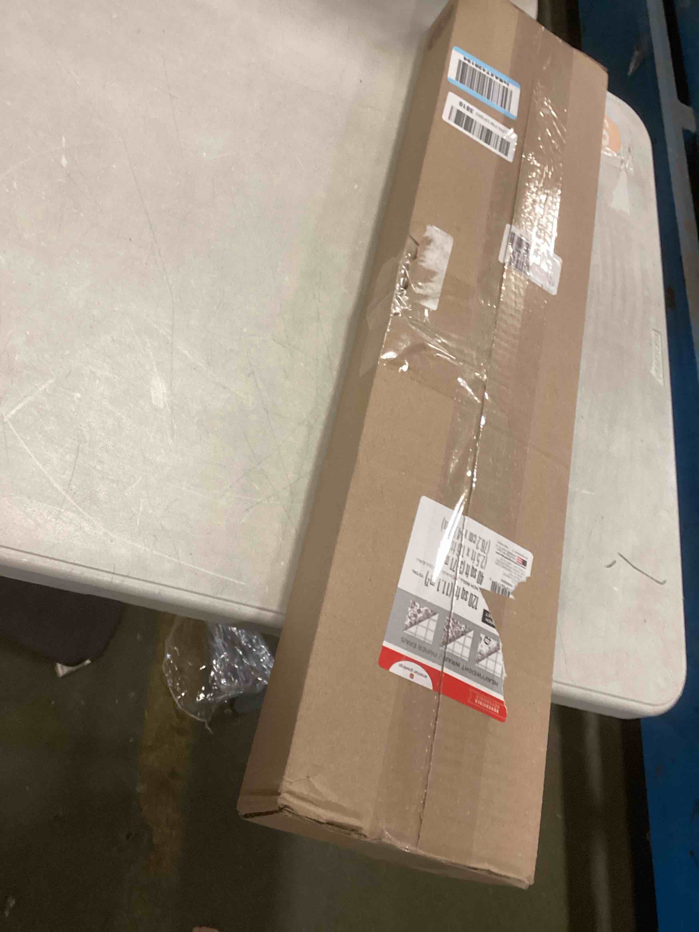 https://s3.amazonaws.com/lotting-images-prod/bidfta/GRA2143672_1737991940234.jpeg