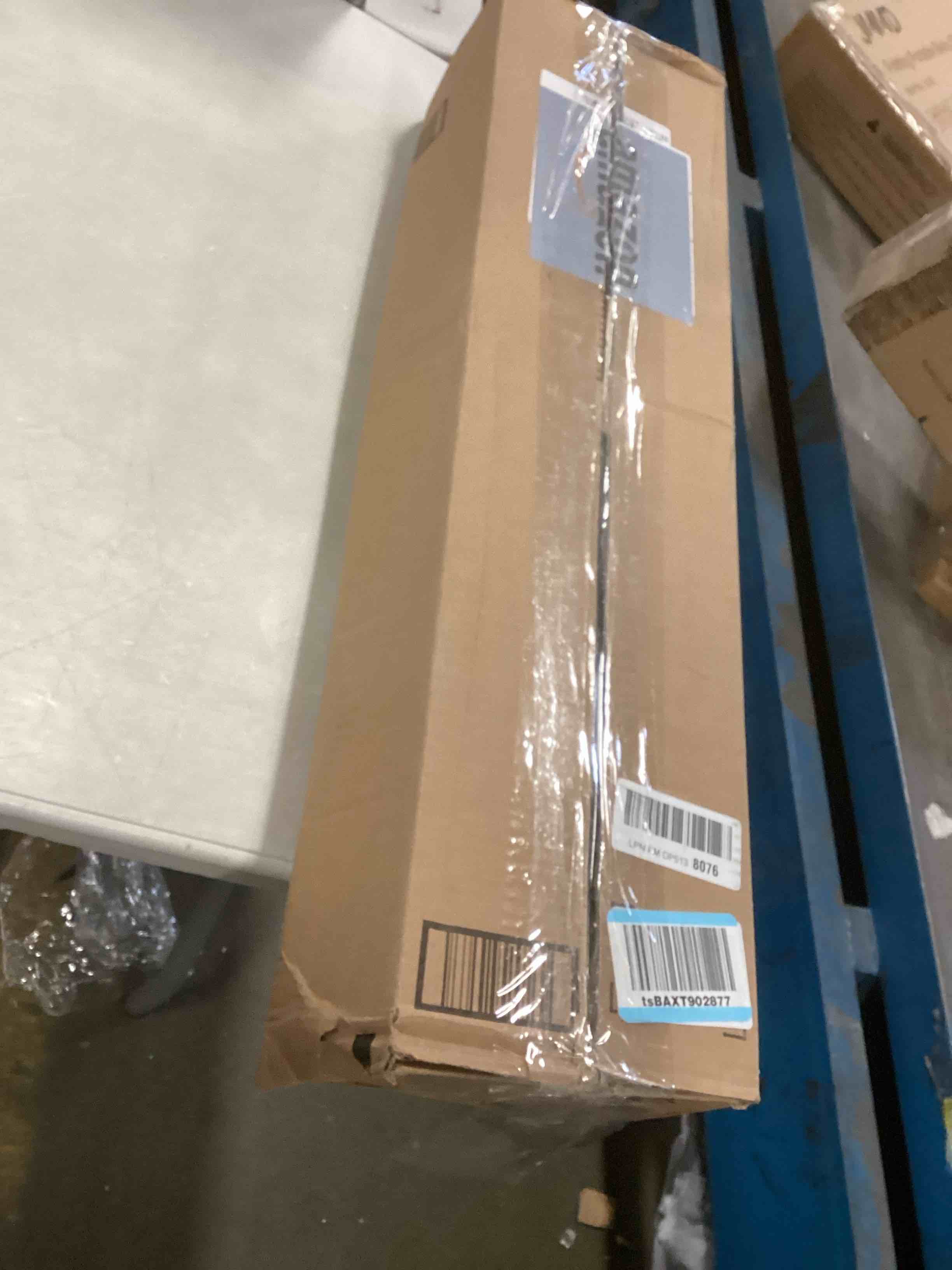 https://s3.amazonaws.com/lotting-images-prod/bidfta/GRA2143747_1738003139427.jpeg