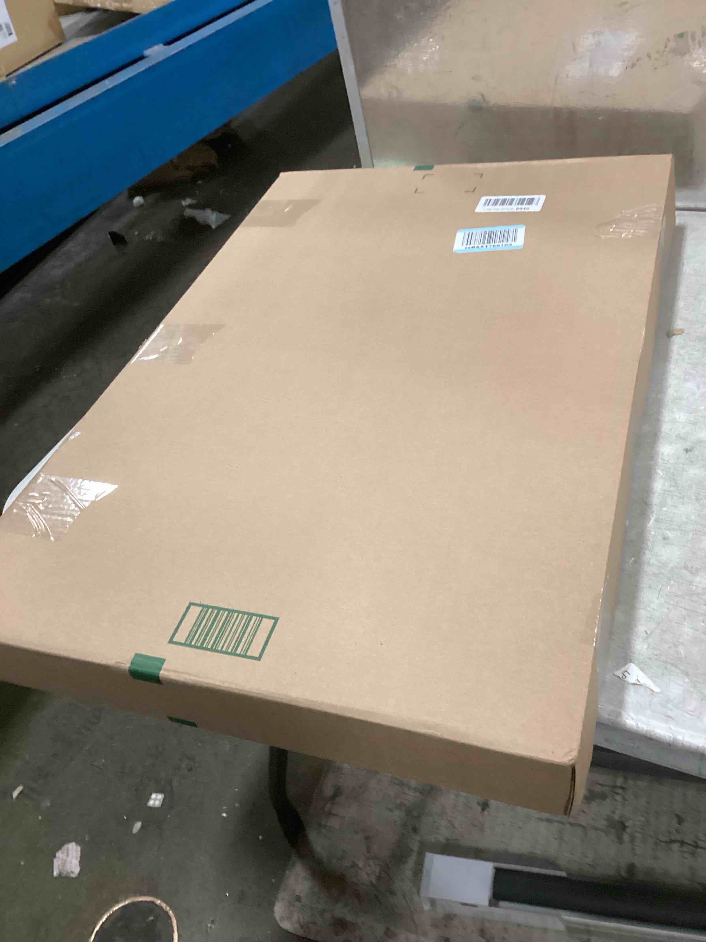https://s3.amazonaws.com/lotting-images-prod/bidfta/GRA2144780_1738341855914.jpeg