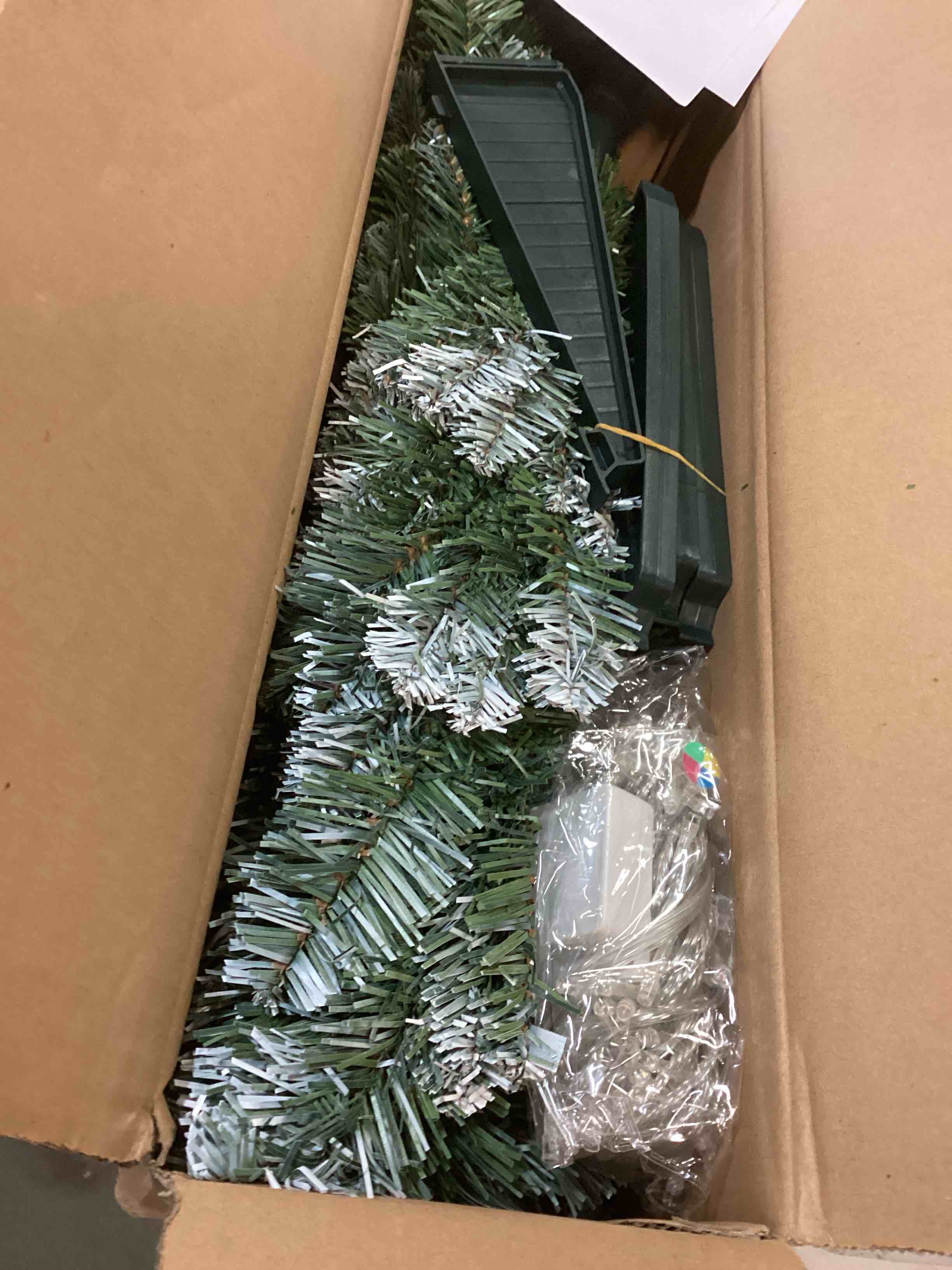 https://s3.amazonaws.com/lotting-images-prod/bidfta/GRA2145209_1738615901132.jpeg