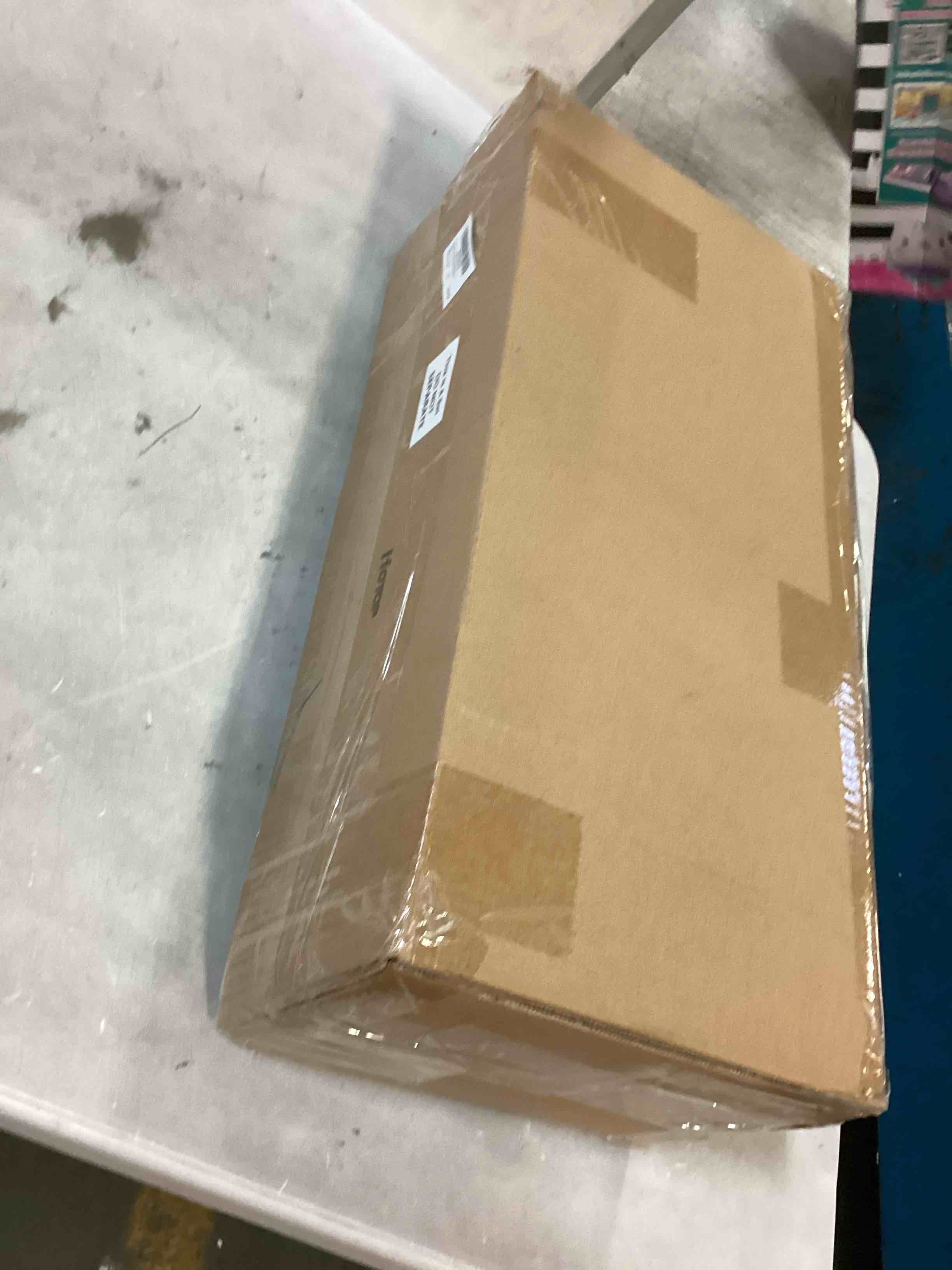 https://s3.amazonaws.com/lotting-images-prod/bidfta/GRA2145209_1738615915783.jpeg