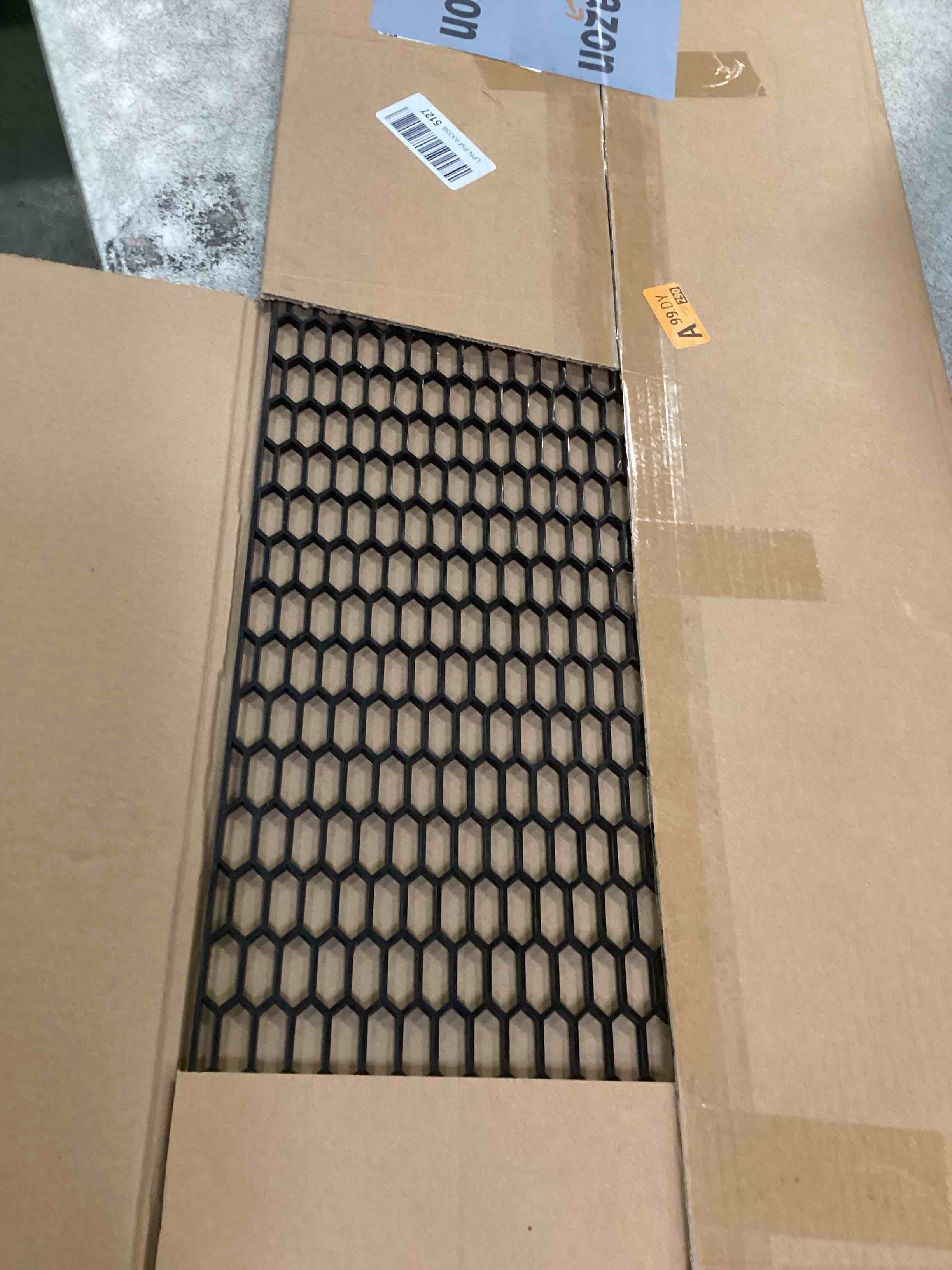https://s3.amazonaws.com/lotting-images-prod/bidfta/GRA2146149_1738693842811.jpeg