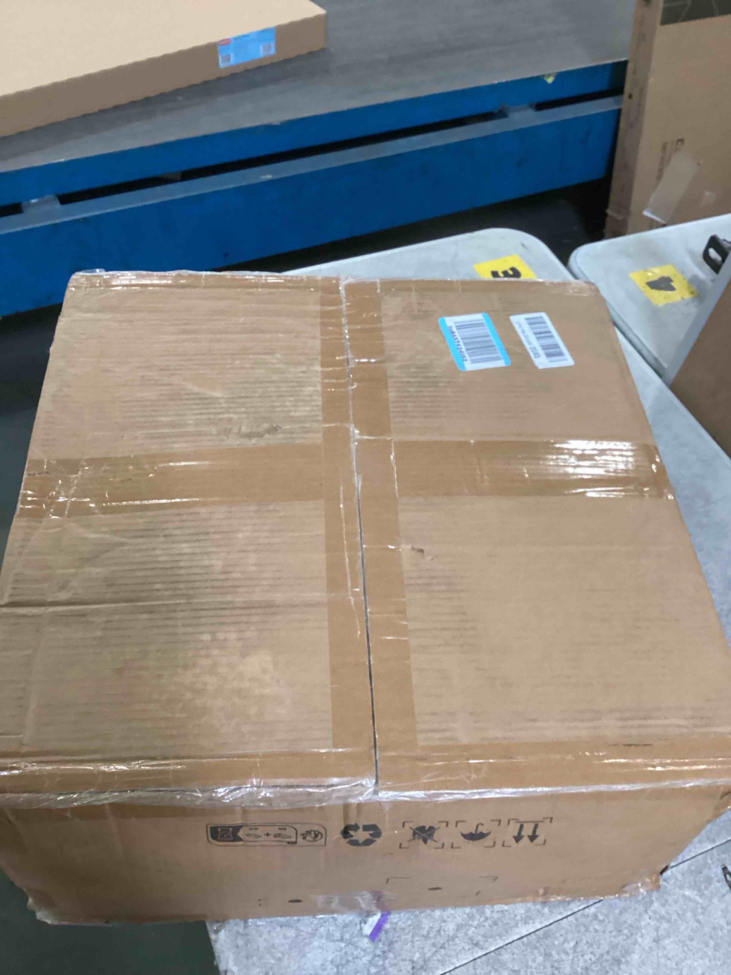 https://s3.amazonaws.com/lotting-images-prod/bidfta/GRA2146165_1738695681784.jpeg