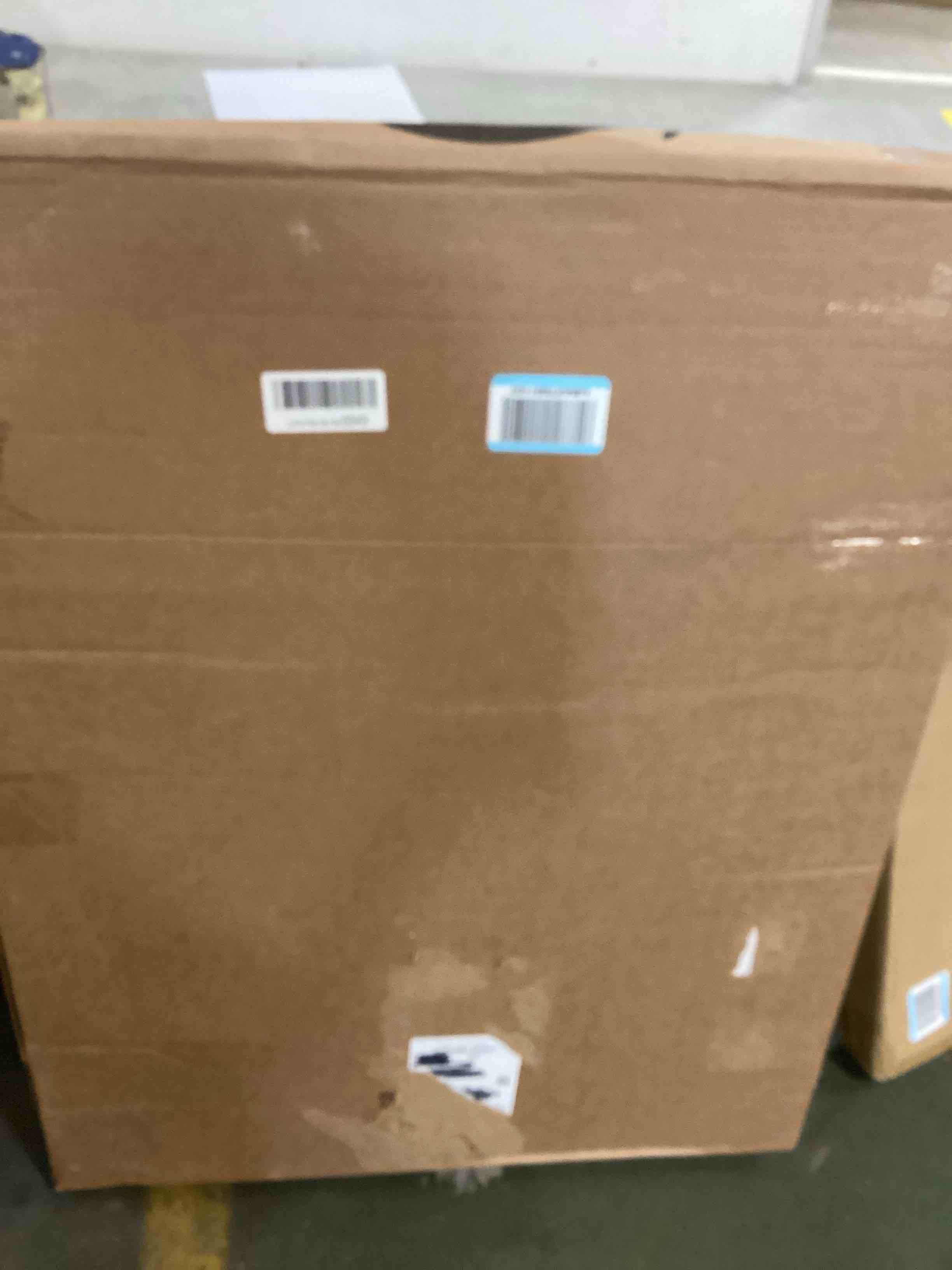 https://s3.amazonaws.com/lotting-images-prod/bidfta/GRA2146245_1738766305698.jpeg