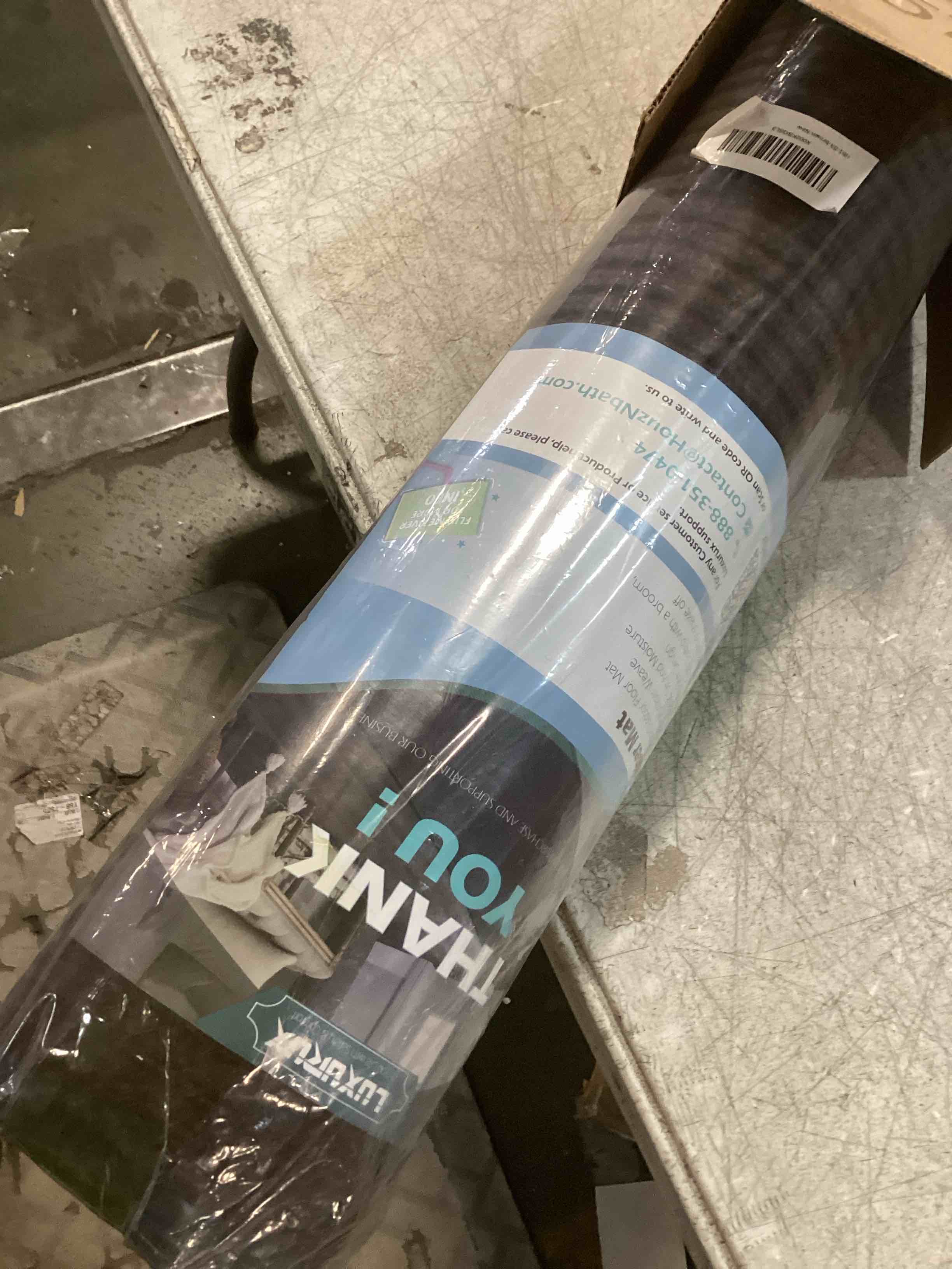 https://s3.amazonaws.com/lotting-images-prod/bidfta/GRA2146880_1740171430531.jpeg