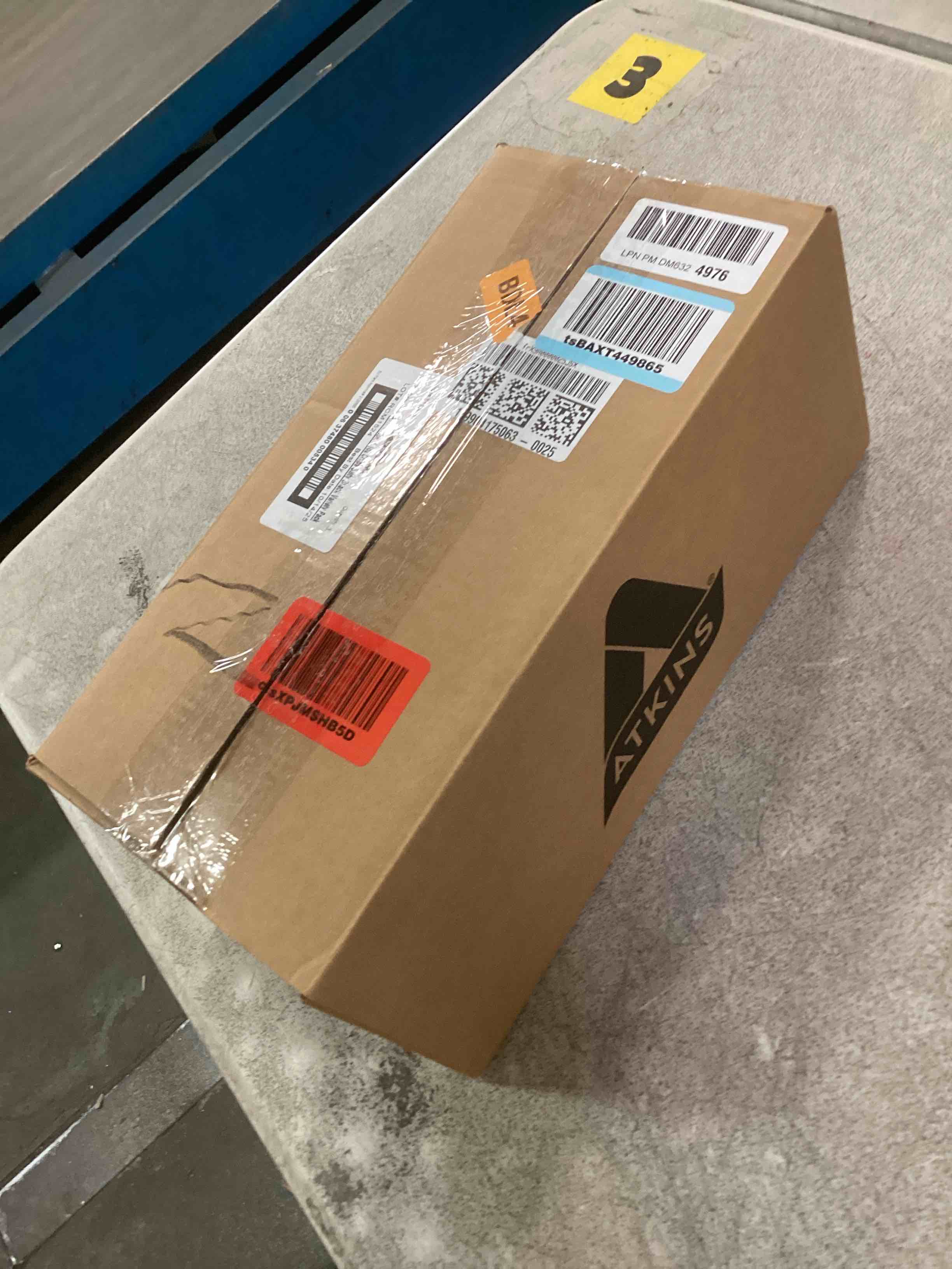 https://s3.amazonaws.com/lotting-images-prod/bidfta/GRA2148764_1741187994312.jpeg
