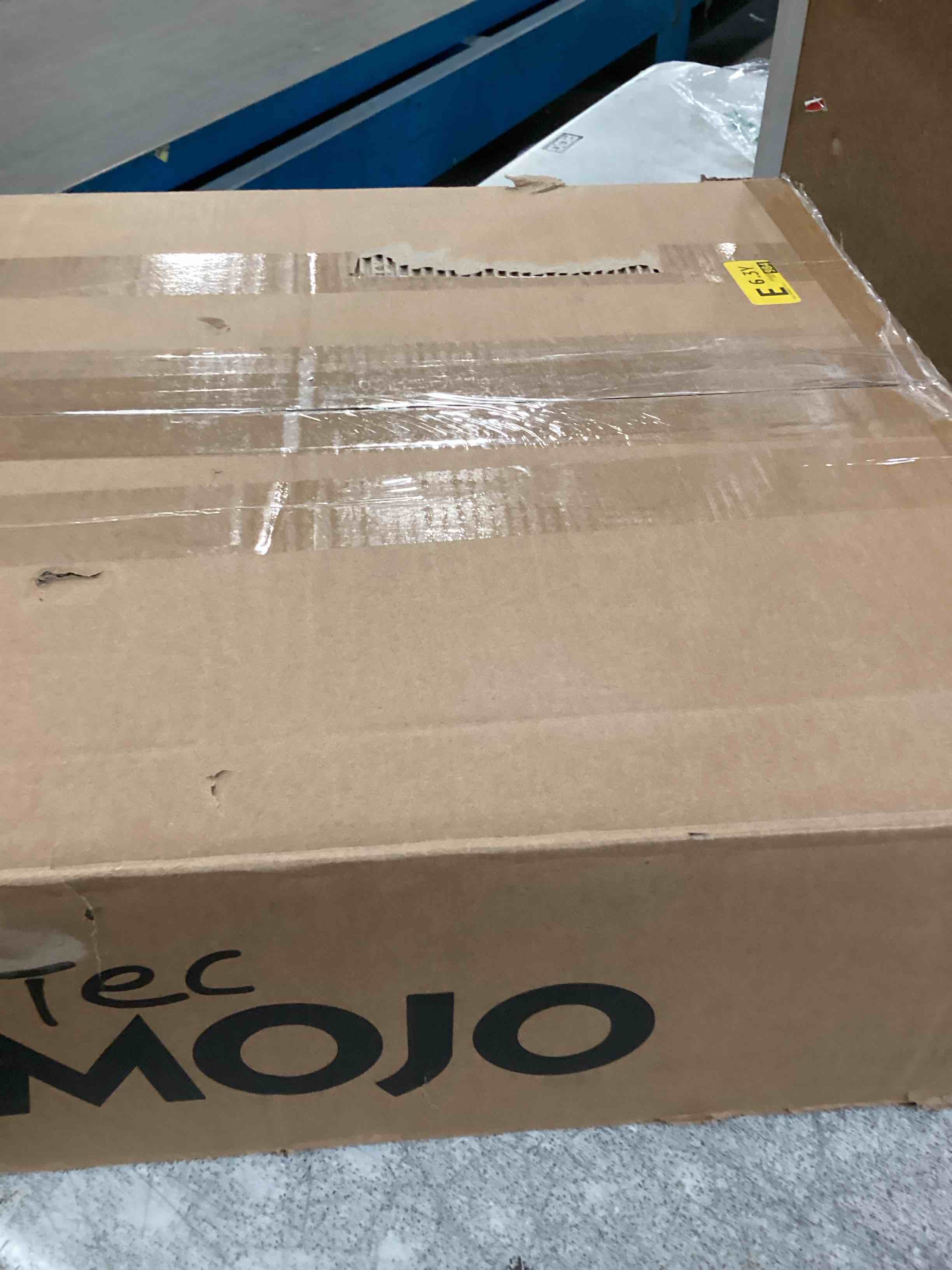 https://s3.amazonaws.com/lotting-images-prod/bidfta/GRA2149588_1738860879111.jpeg