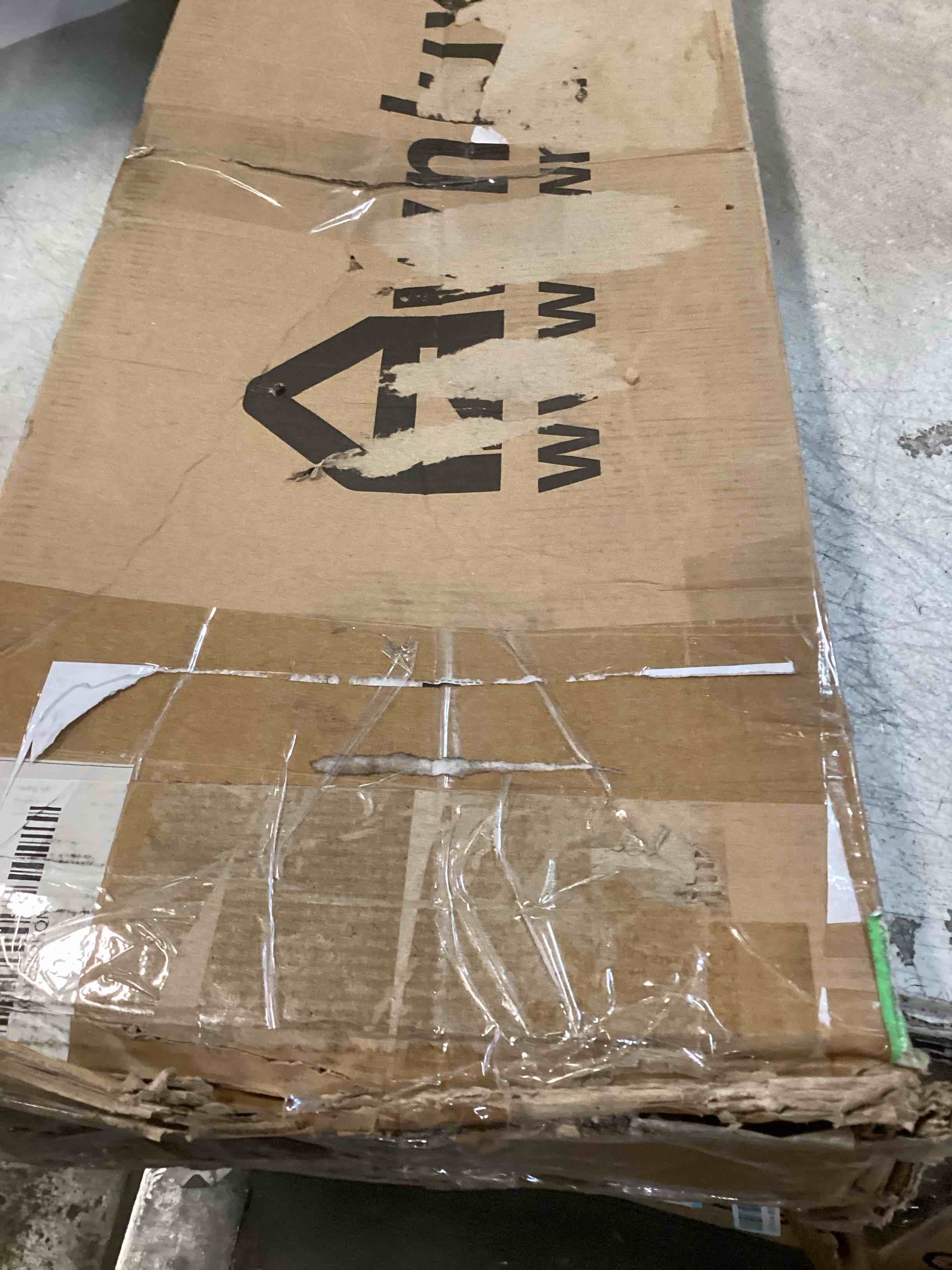 https://s3.amazonaws.com/lotting-images-prod/bidfta/GRA2150107_1739205255910.jpeg