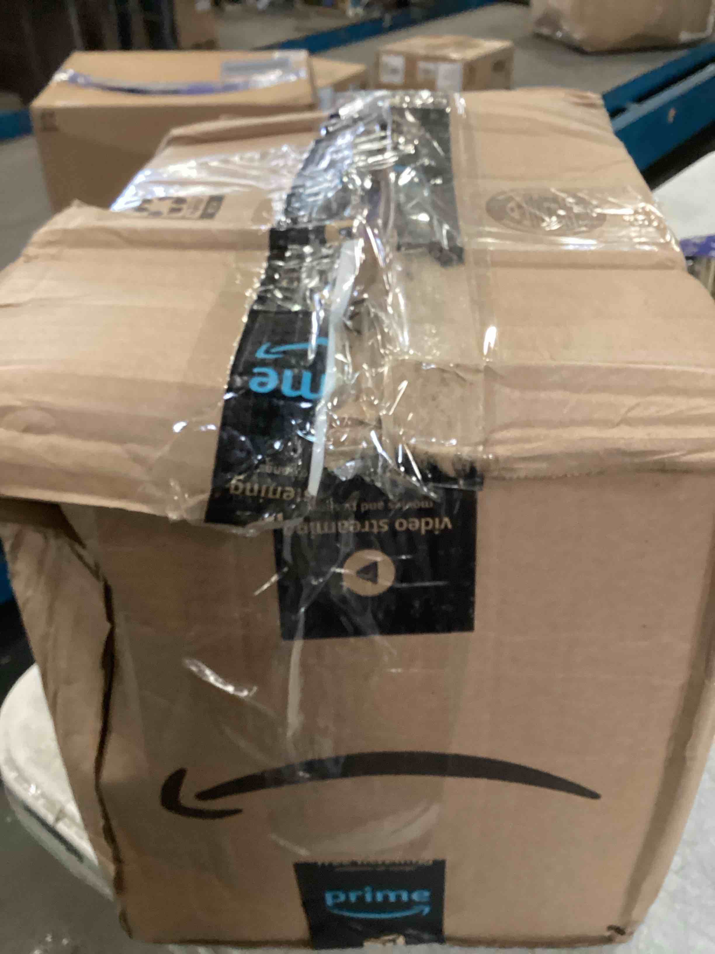 https://s3.amazonaws.com/lotting-images-prod/bidfta/GRA2150141_1739212093036.jpeg