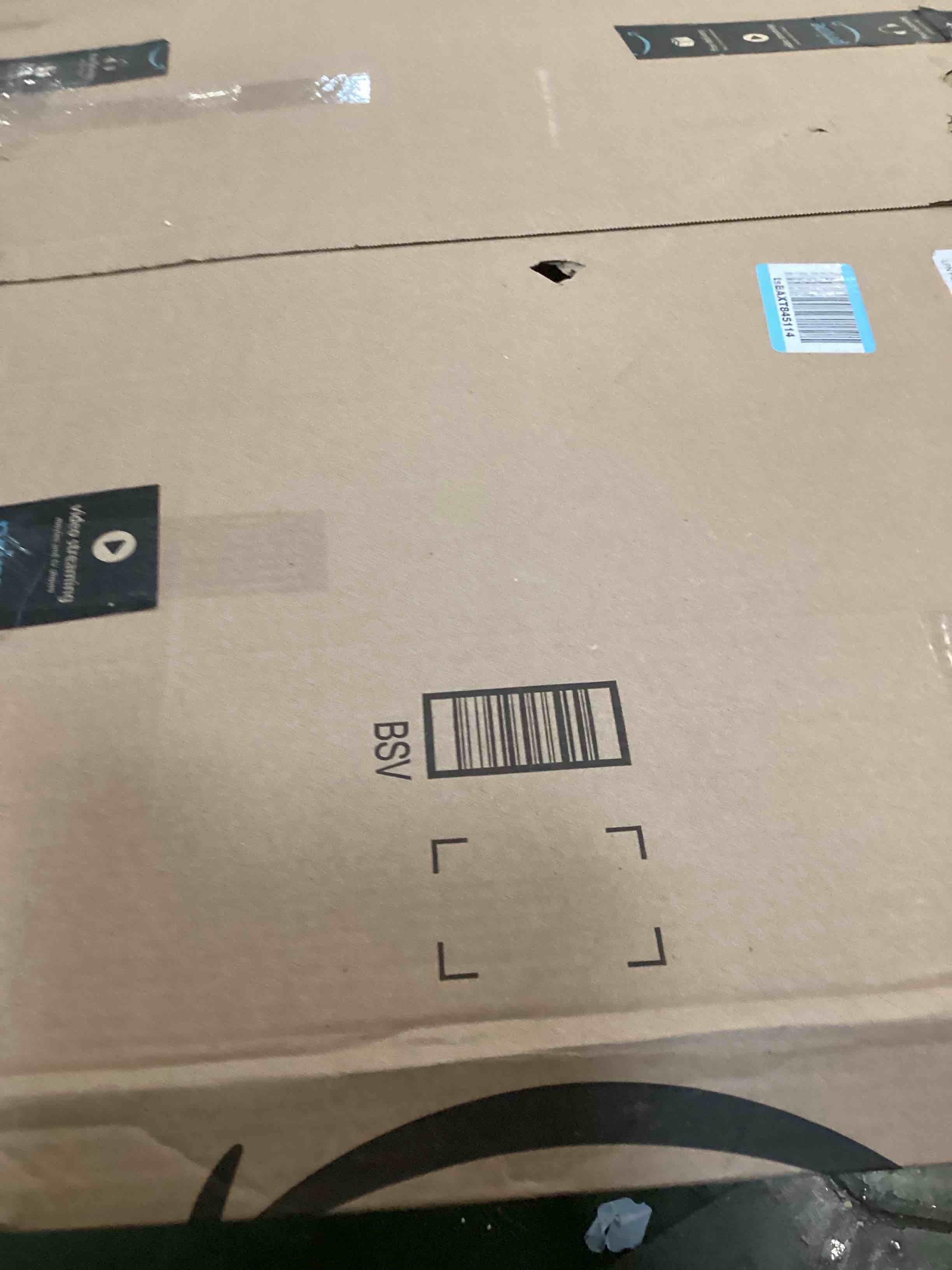 https://s3.amazonaws.com/lotting-images-prod/bidfta/GRA2150290_1739293980904.jpeg