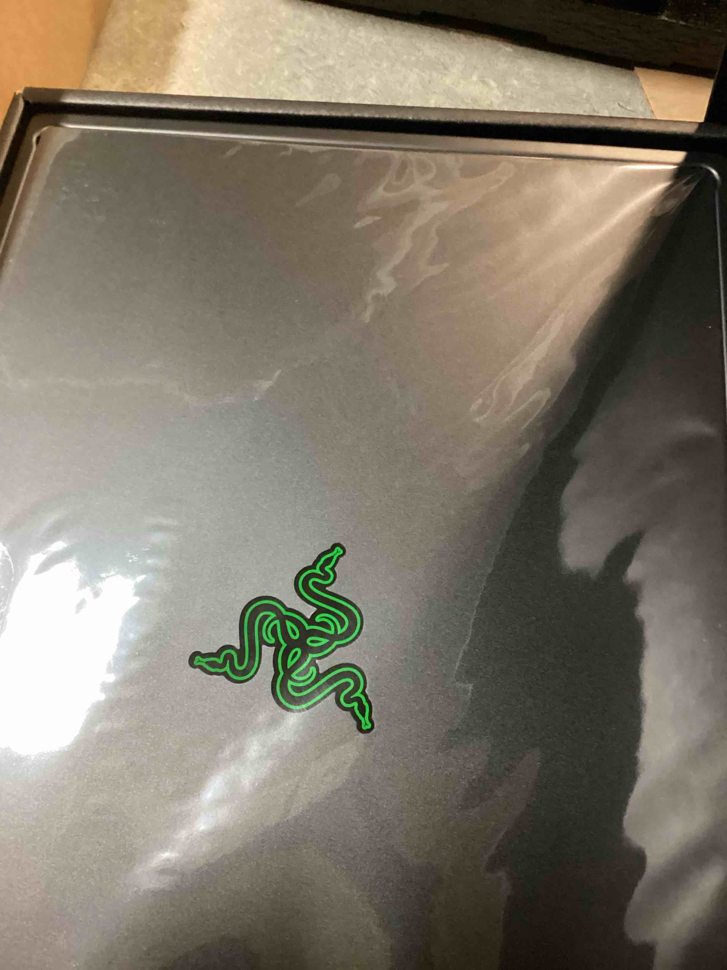 https://s3.amazonaws.com/lotting-images-prod/bidfta/GRA2150764_1739452452954.jpeg