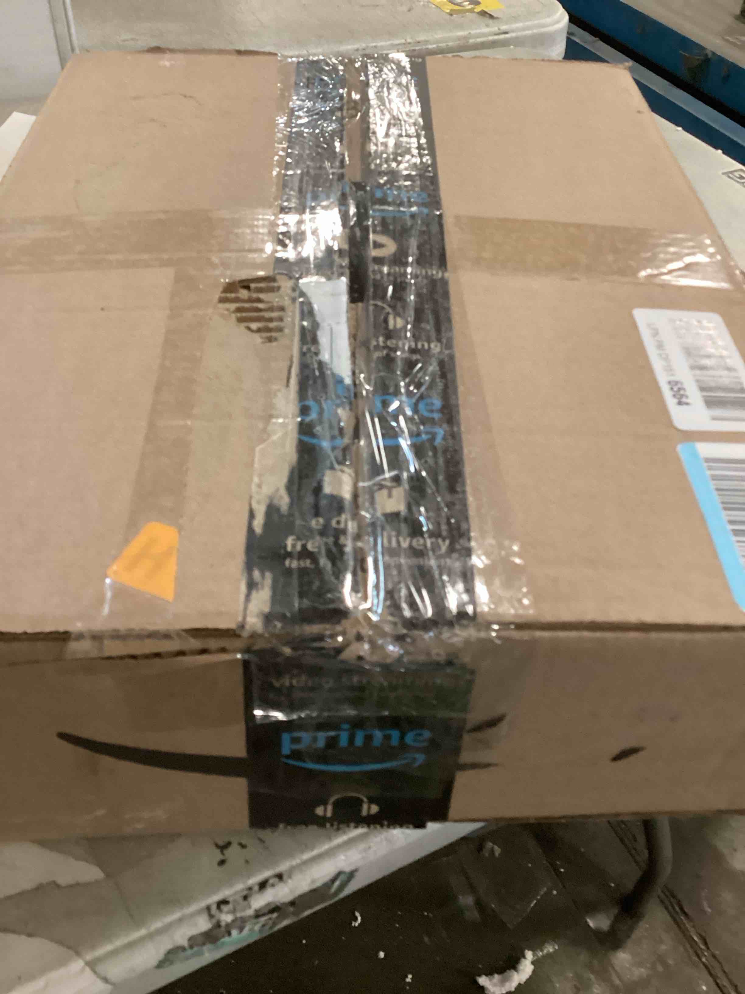https://s3.amazonaws.com/lotting-images-prod/bidfta/GRA2151241_1739800644226.jpeg