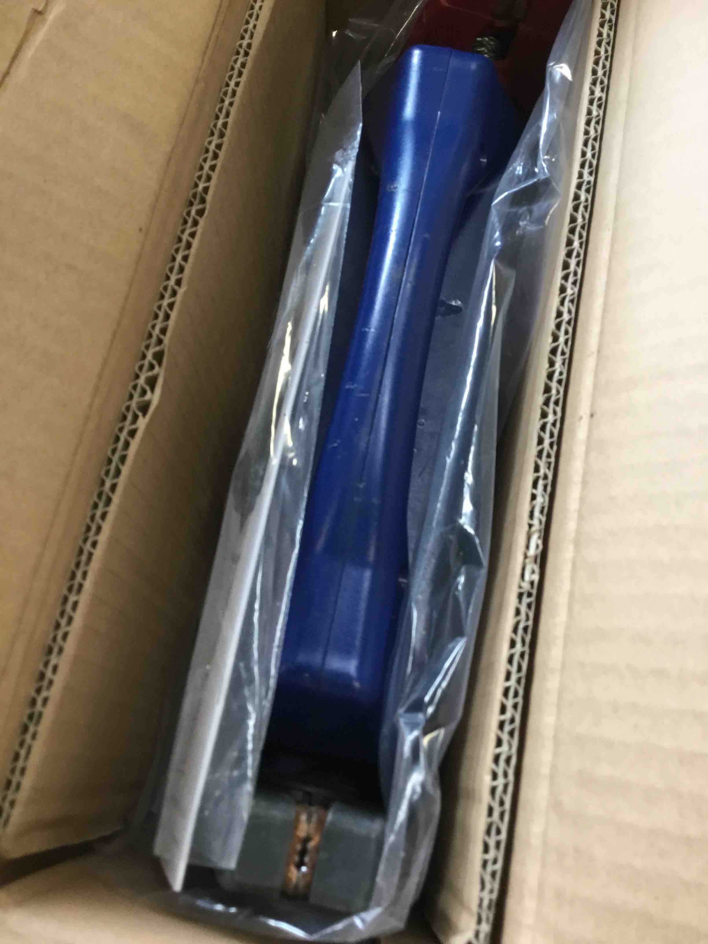 https://s3.amazonaws.com/lotting-images-prod/bidfta/GRA2176362_1740757414383.jpeg