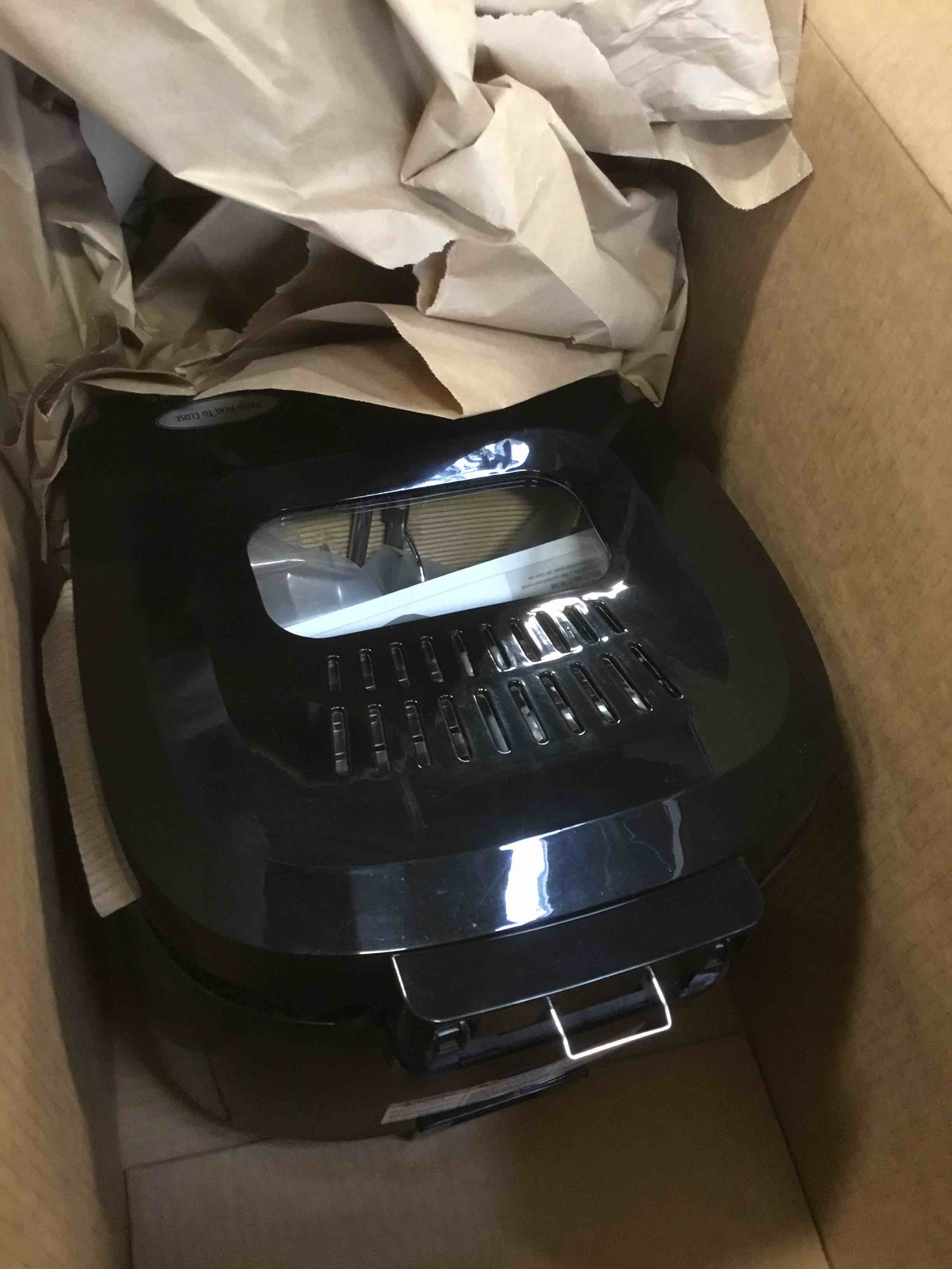 https://s3.amazonaws.com/lotting-images-prod/bidfta/GRA2176692_1741190889723.jpeg
