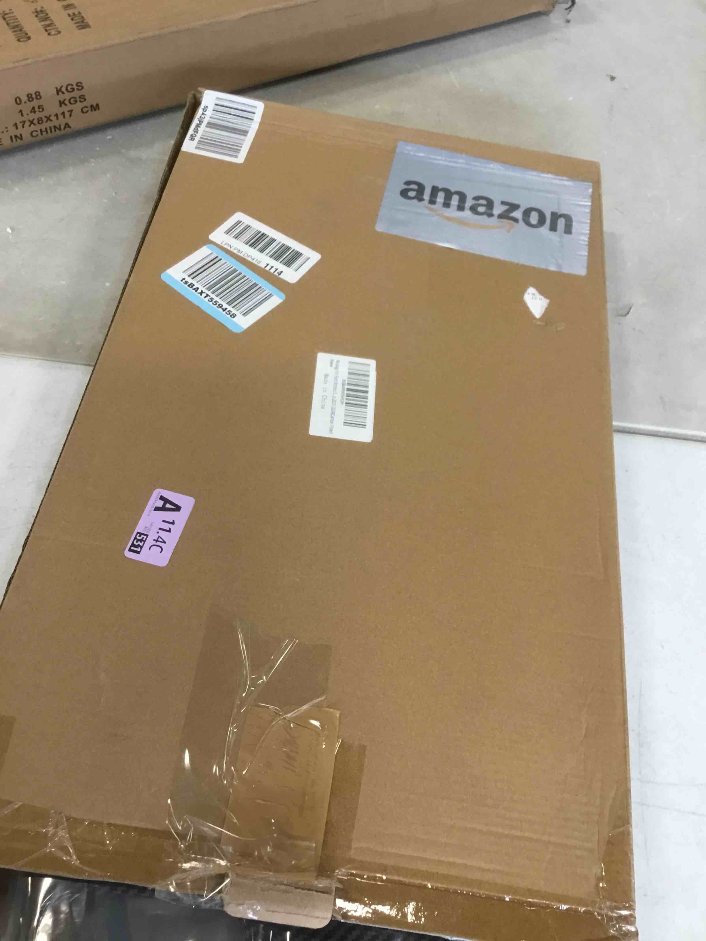 https://s3.amazonaws.com/lotting-images-prod/bidfta/GRA2176705_1741192596597.jpeg