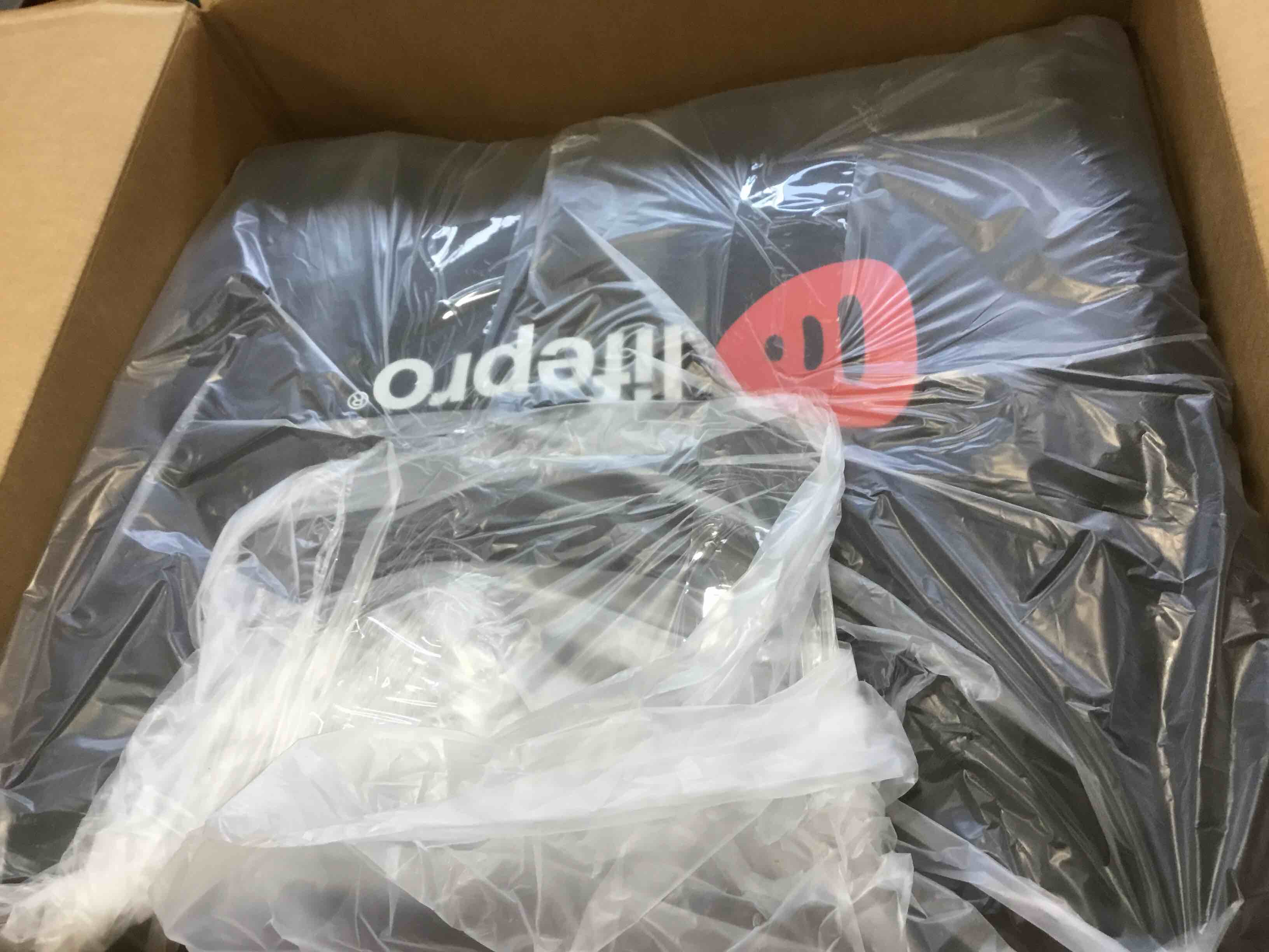 https://s3.amazonaws.com/lotting-images-prod/bidfta/GRA2176721_1741197201898.jpeg