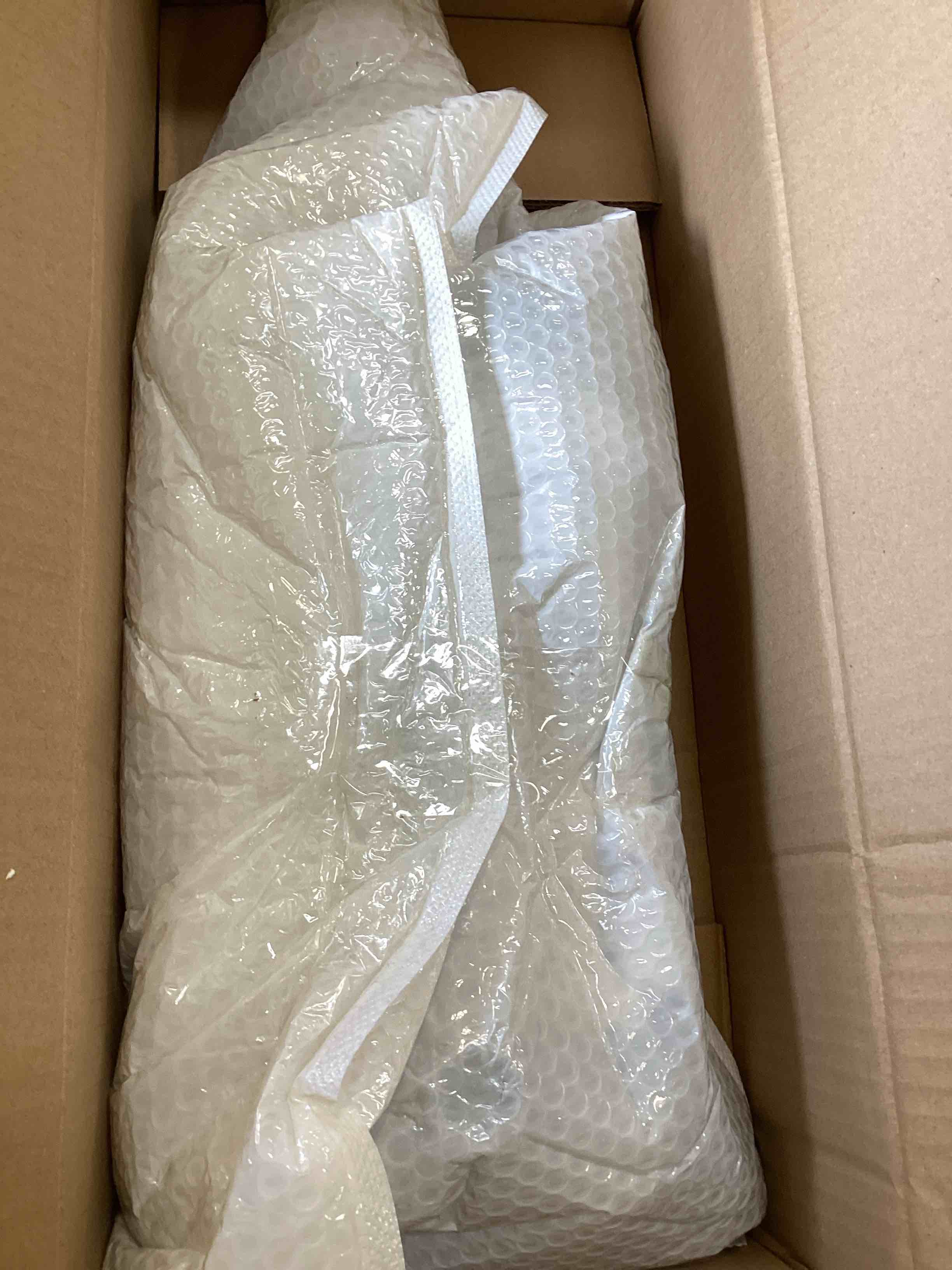 https://s3.amazonaws.com/lotting-images-prod/bidfta/GRA2177115_1741706624440.jpeg