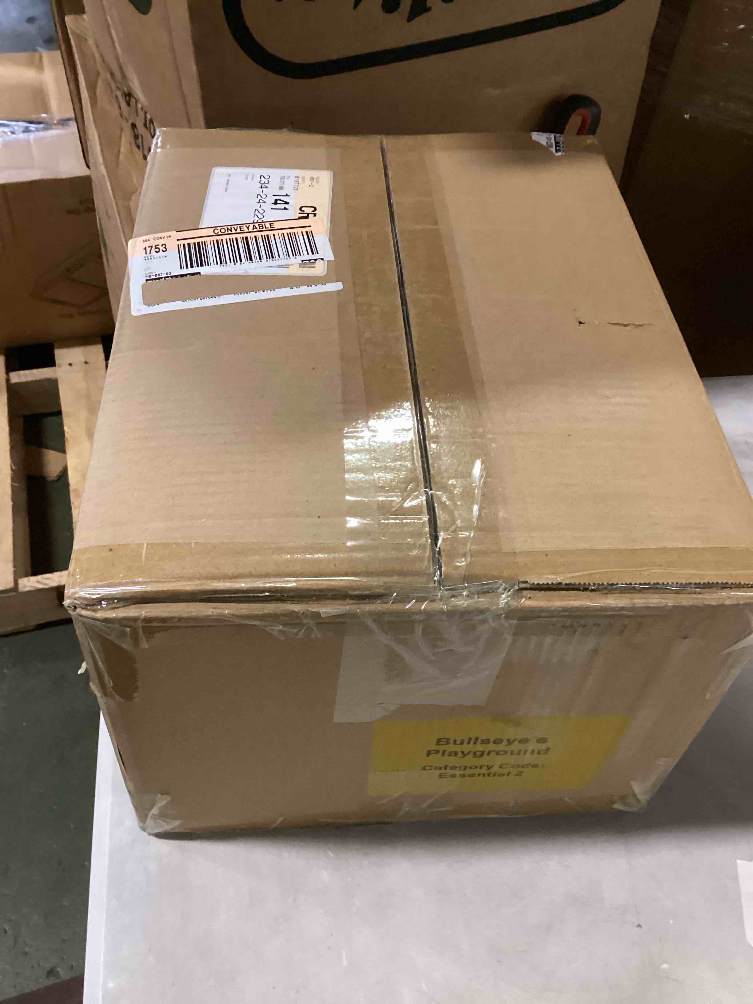 https://s3.amazonaws.com/lotting-images-prod/bidfta/GRA2177665_1742387878185.jpeg