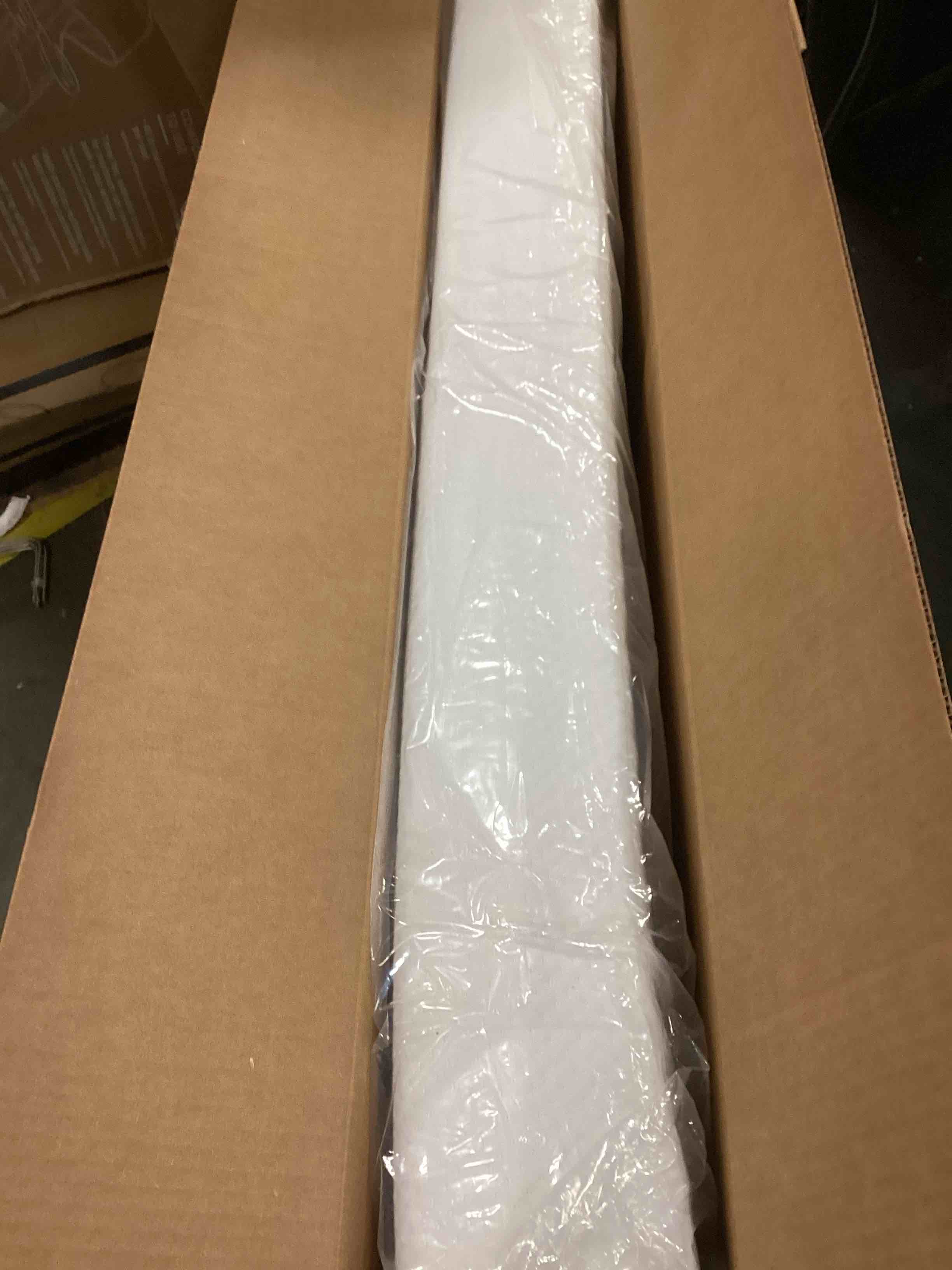 https://s3.amazonaws.com/lotting-images-prod/bidfta/GRA2177976_1744920929861.jpeg
