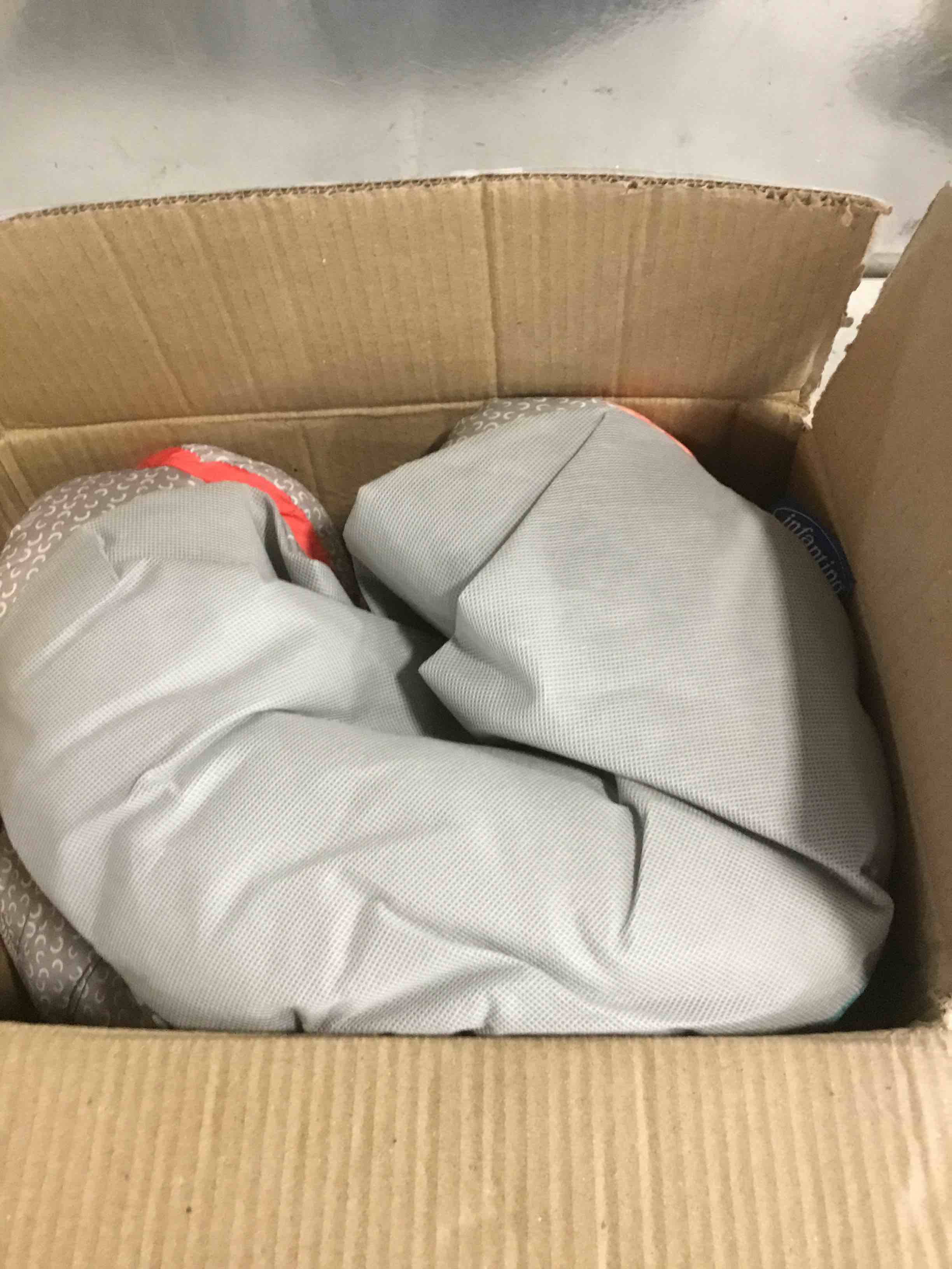 https://s3.amazonaws.com/lotting-images-prod/bidfta/GRA2178016_1744984544212.jpeg