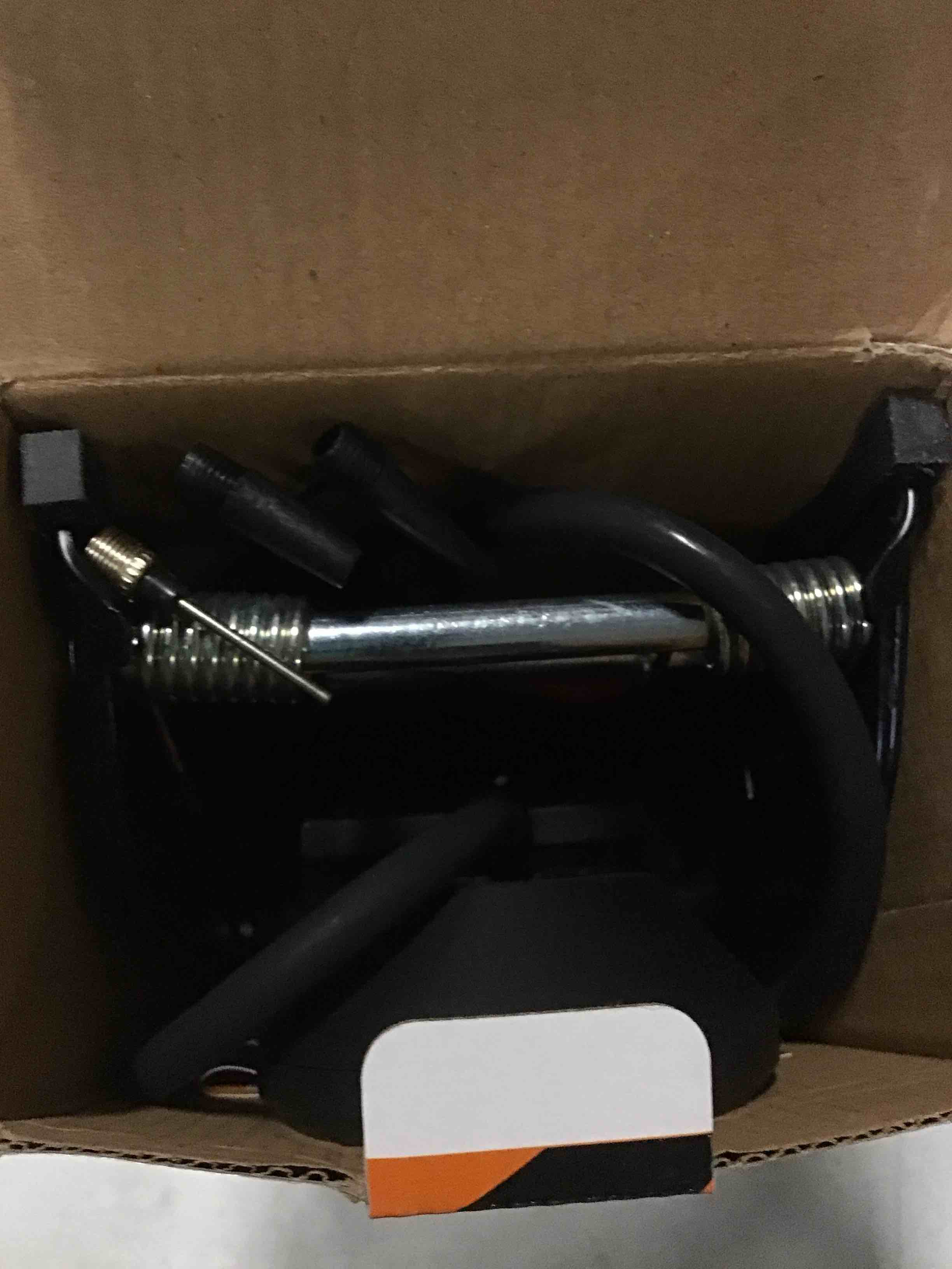 https://s3.amazonaws.com/lotting-images-prod/bidfta/GRA2178395_1745429237271.jpeg