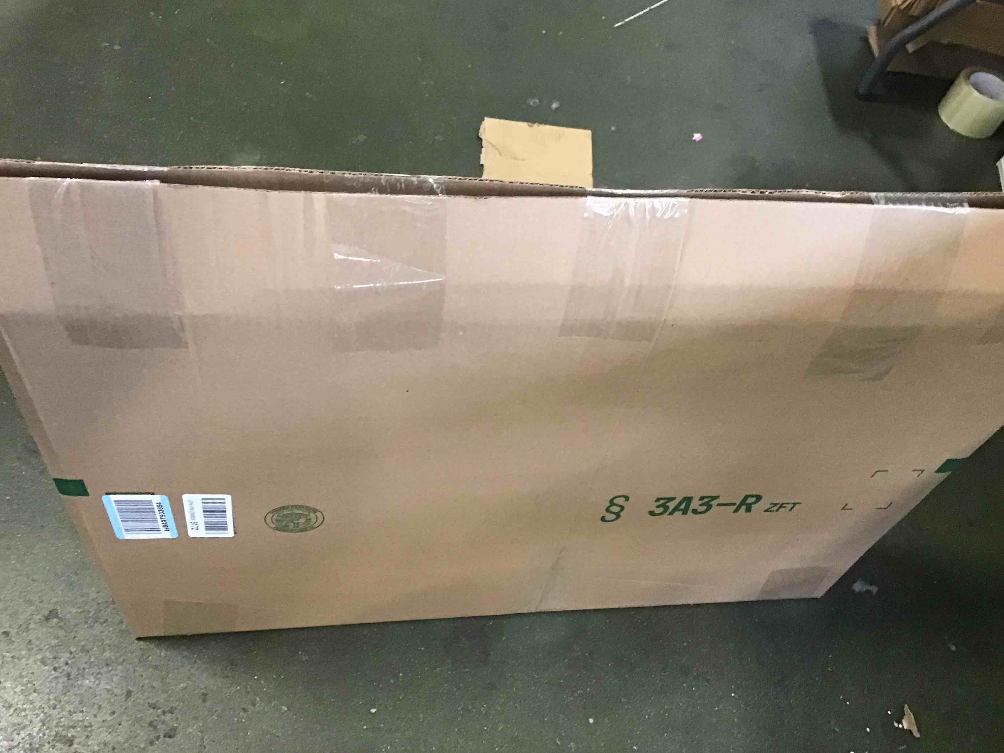 https://s3.amazonaws.com/lotting-images-prod/bidfta/GRA2179742_1743777012550.jpeg