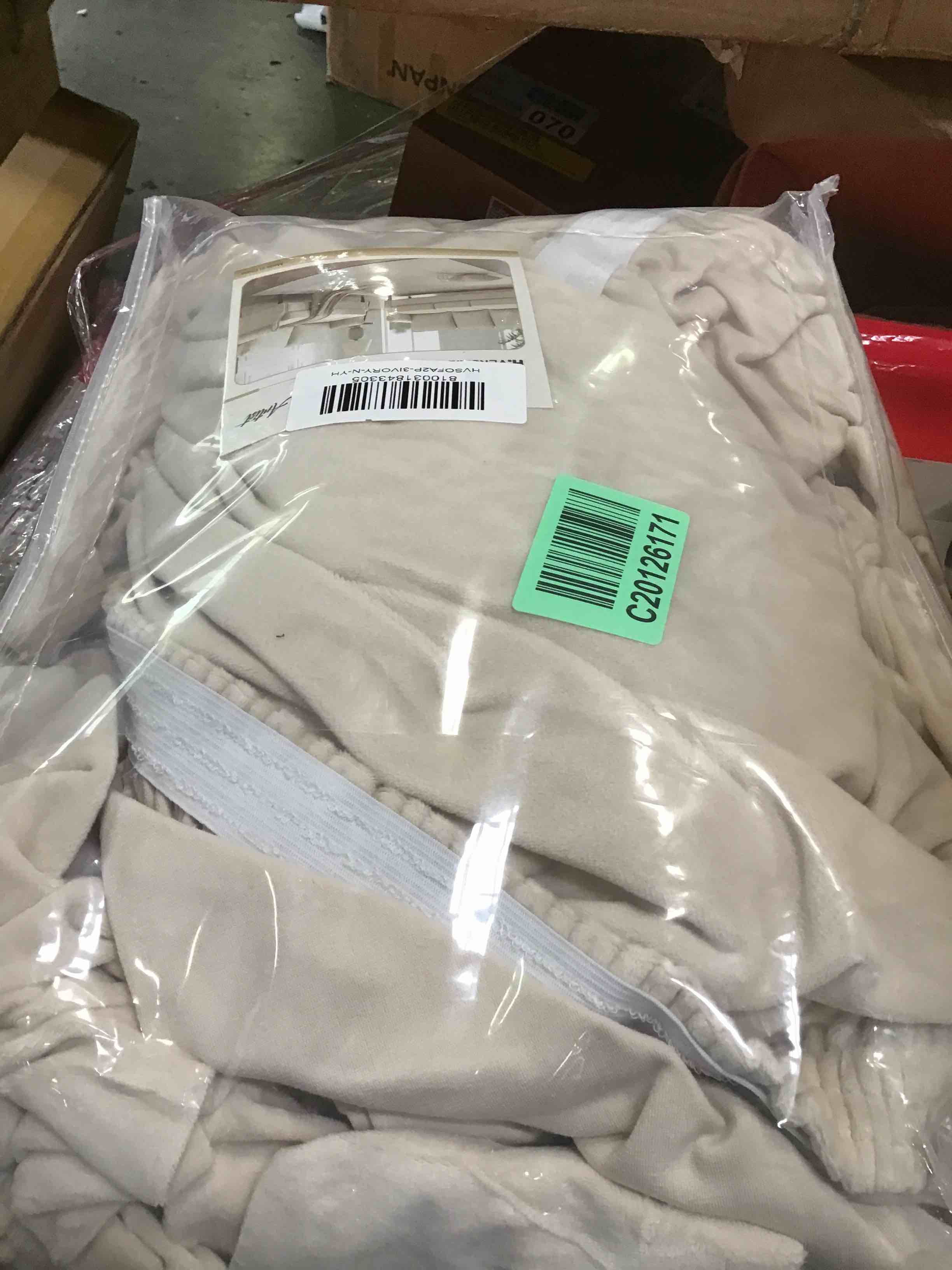 https://s3.amazonaws.com/lotting-images-prod/bidfta/GRA2180300_1746109606713.jpeg
