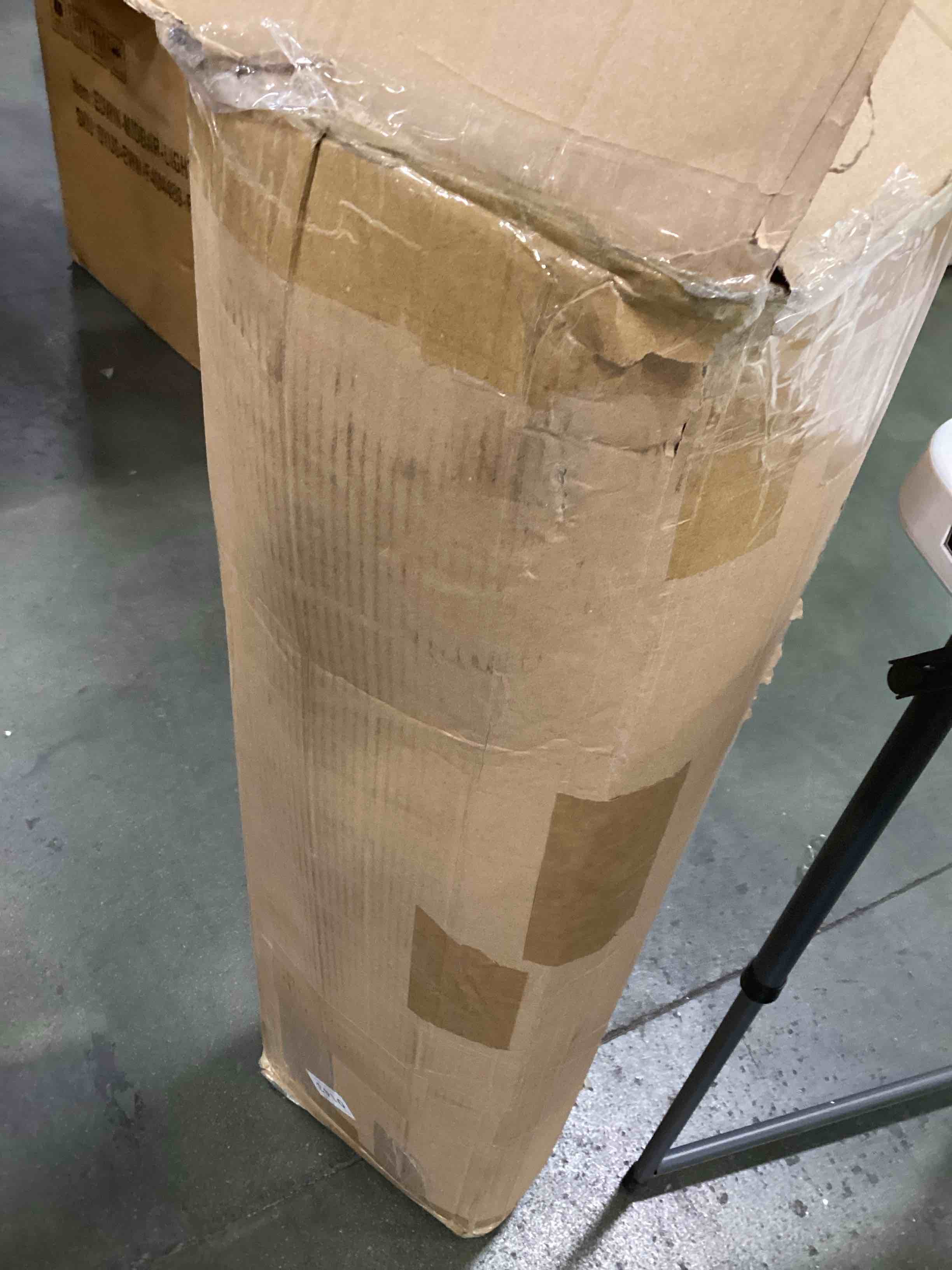 https://s3.amazonaws.com/lotting-images-prod/bidfta/GRA2180408_1746623341168.jpeg