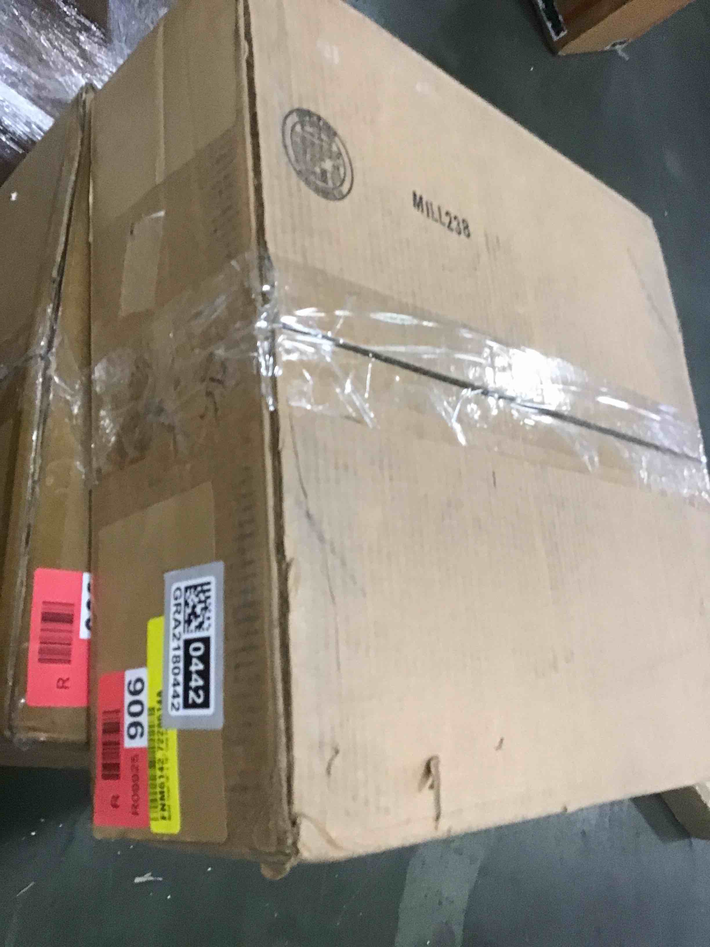 https://s3.amazonaws.com/lotting-images-prod/bidfta/GRA2180442_1746128781592.jpeg