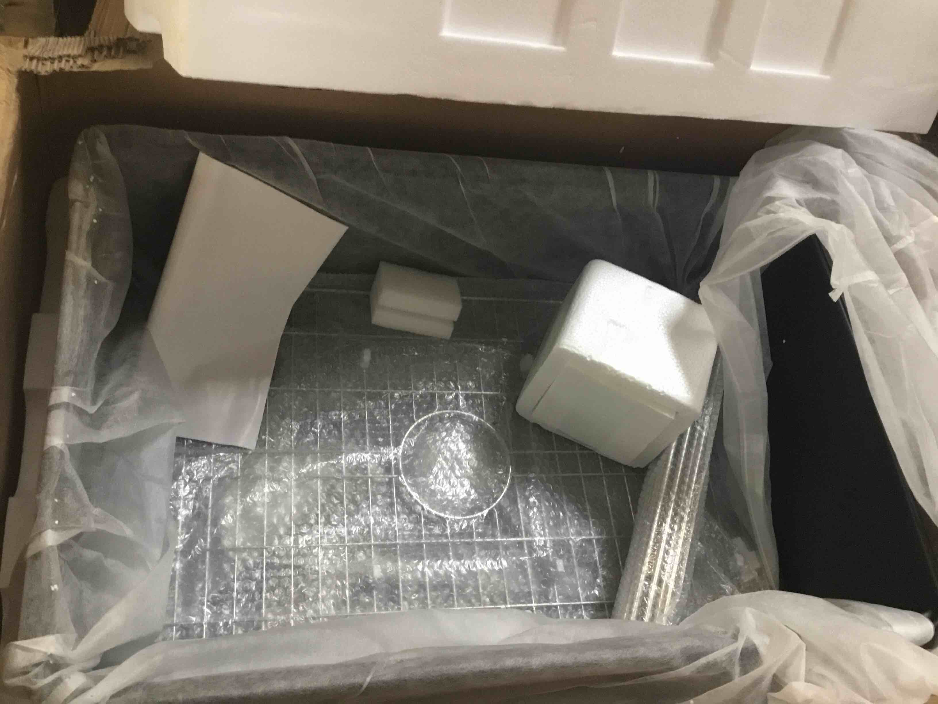 https://s3.amazonaws.com/lotting-images-prod/bidfta/GRA2181044_1746624582517.jpeg