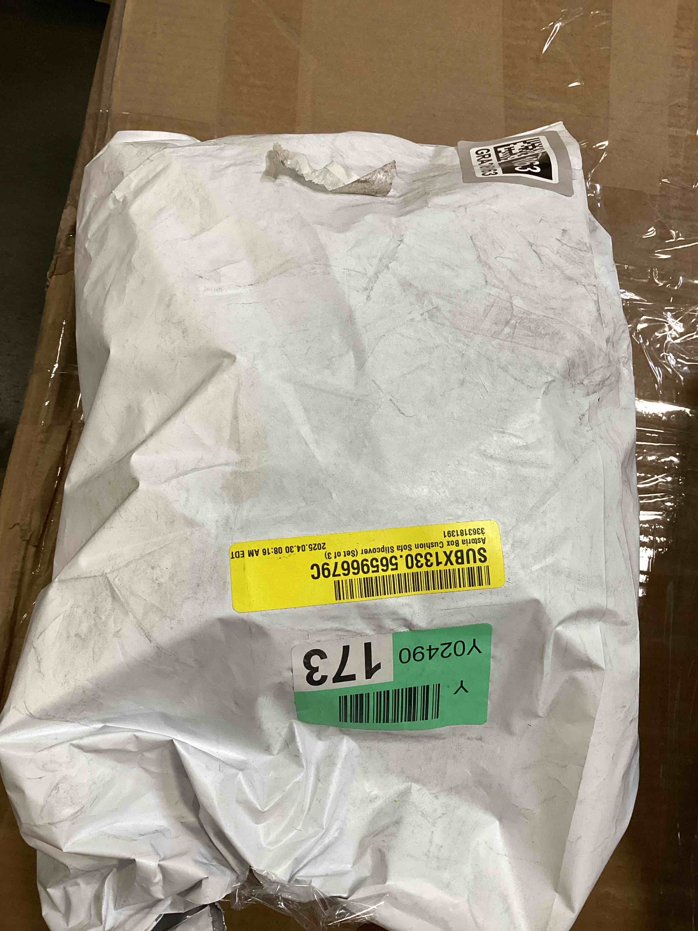https://s3.amazonaws.com/lotting-images-prod/bidfta/GRA2181063_1746804860482.jpeg